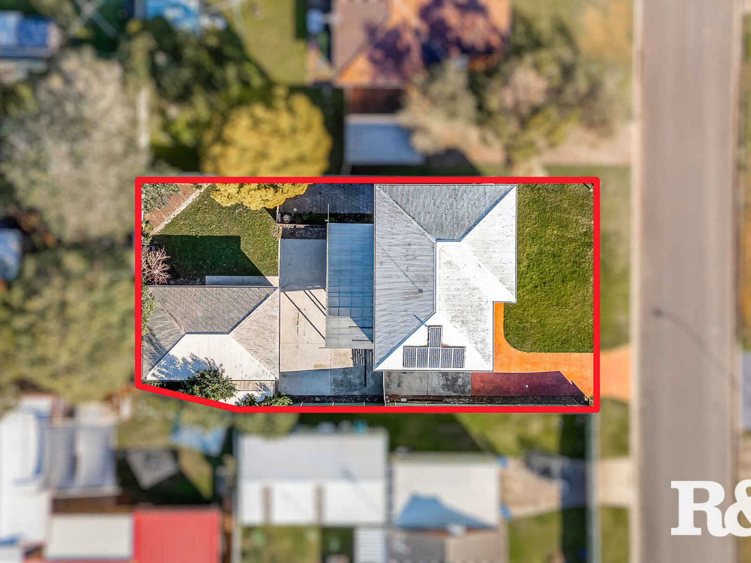 24 Madison Circuit St Clair 24 Madison Circuit St Clair