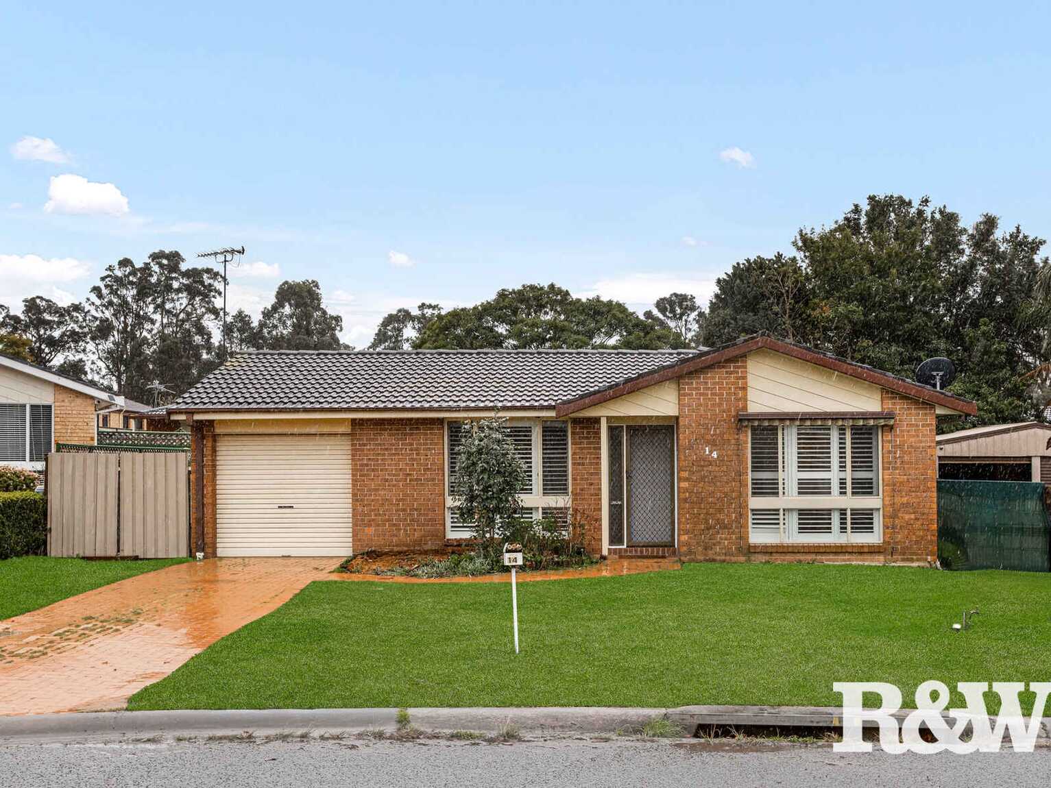 14 Henley Grove St Clair