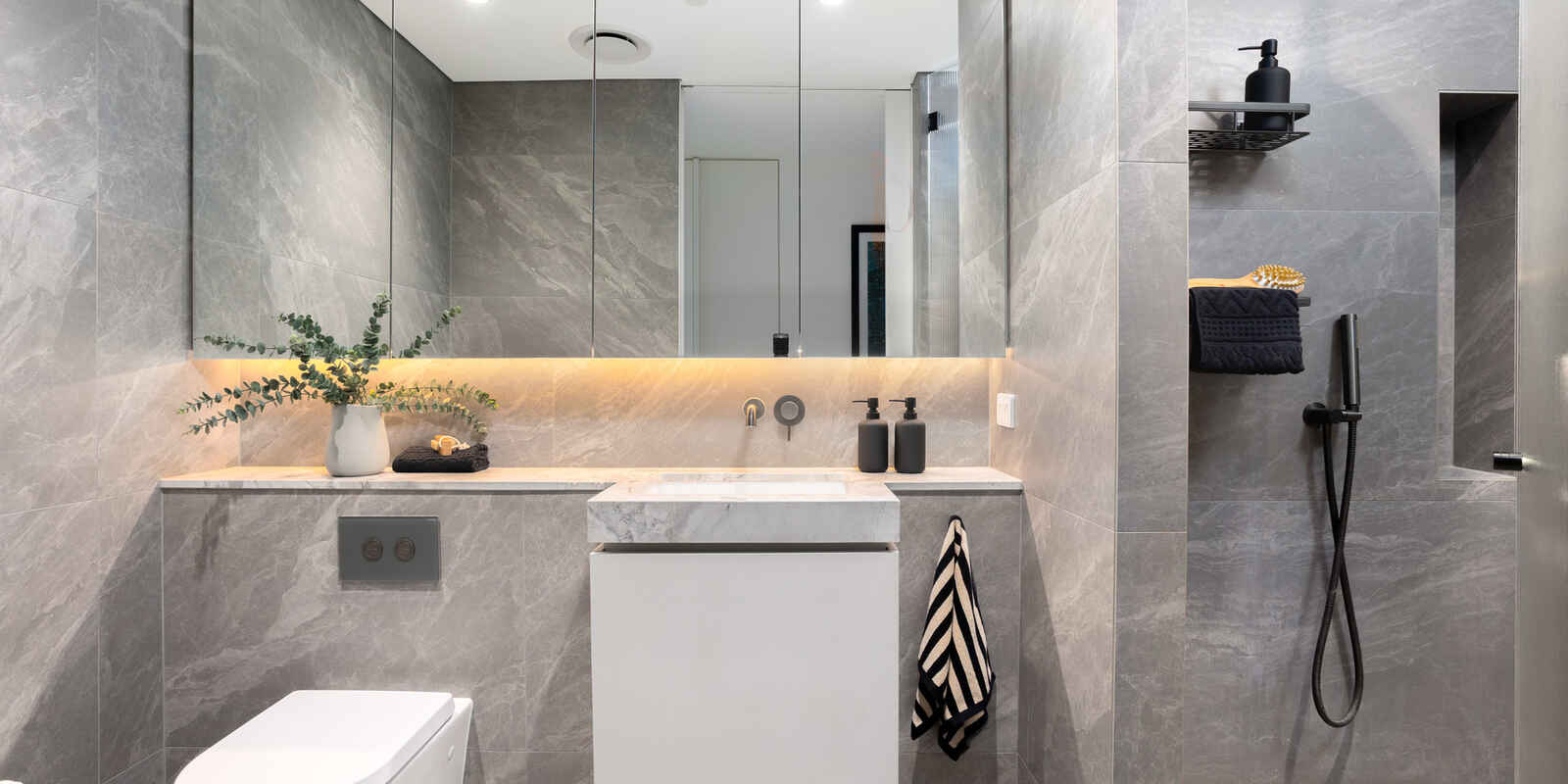 2/1 Spencer Street Rose Bay