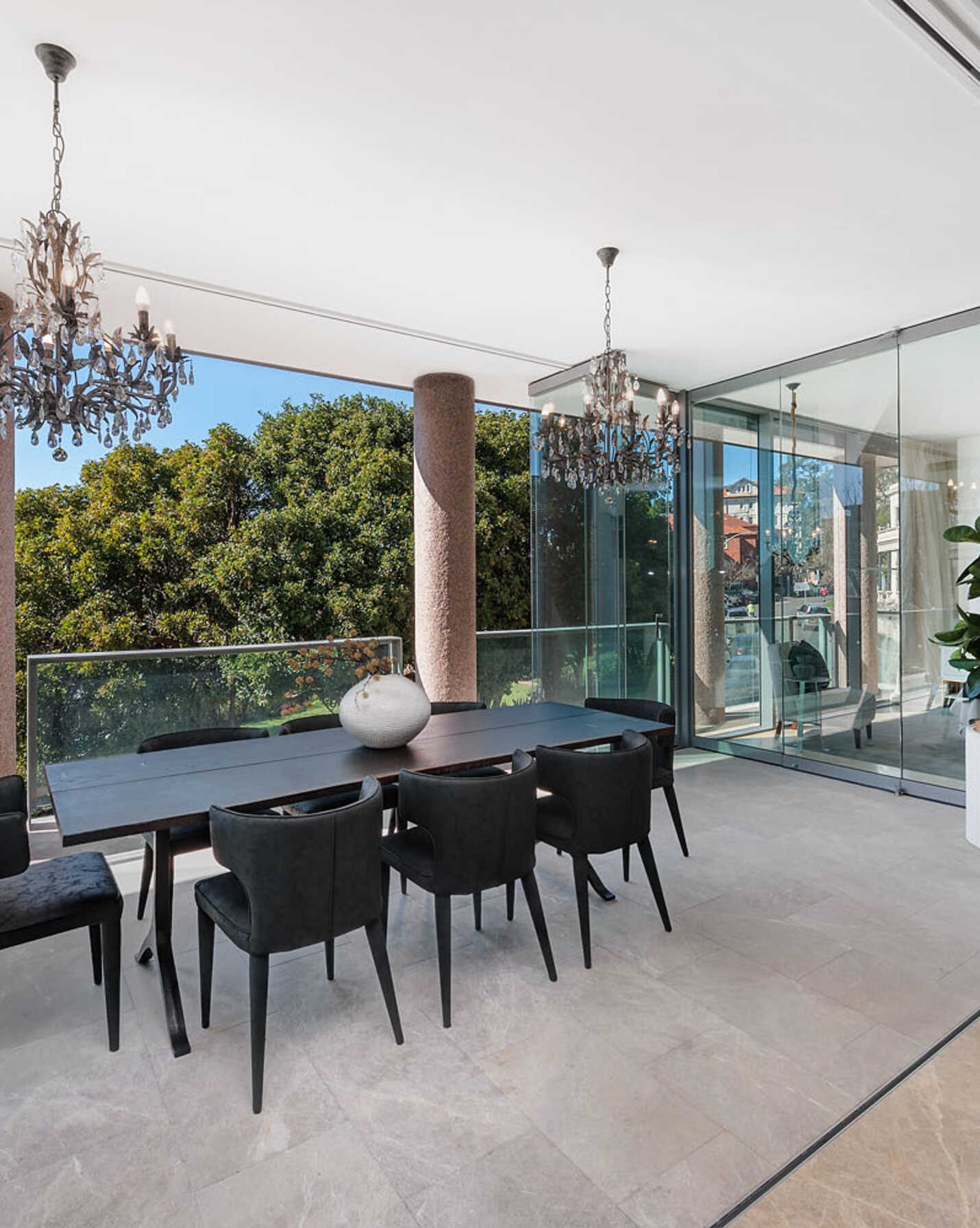2/1 Onslow Avenue Elizabeth Bay, Bay - Thumbnail 2