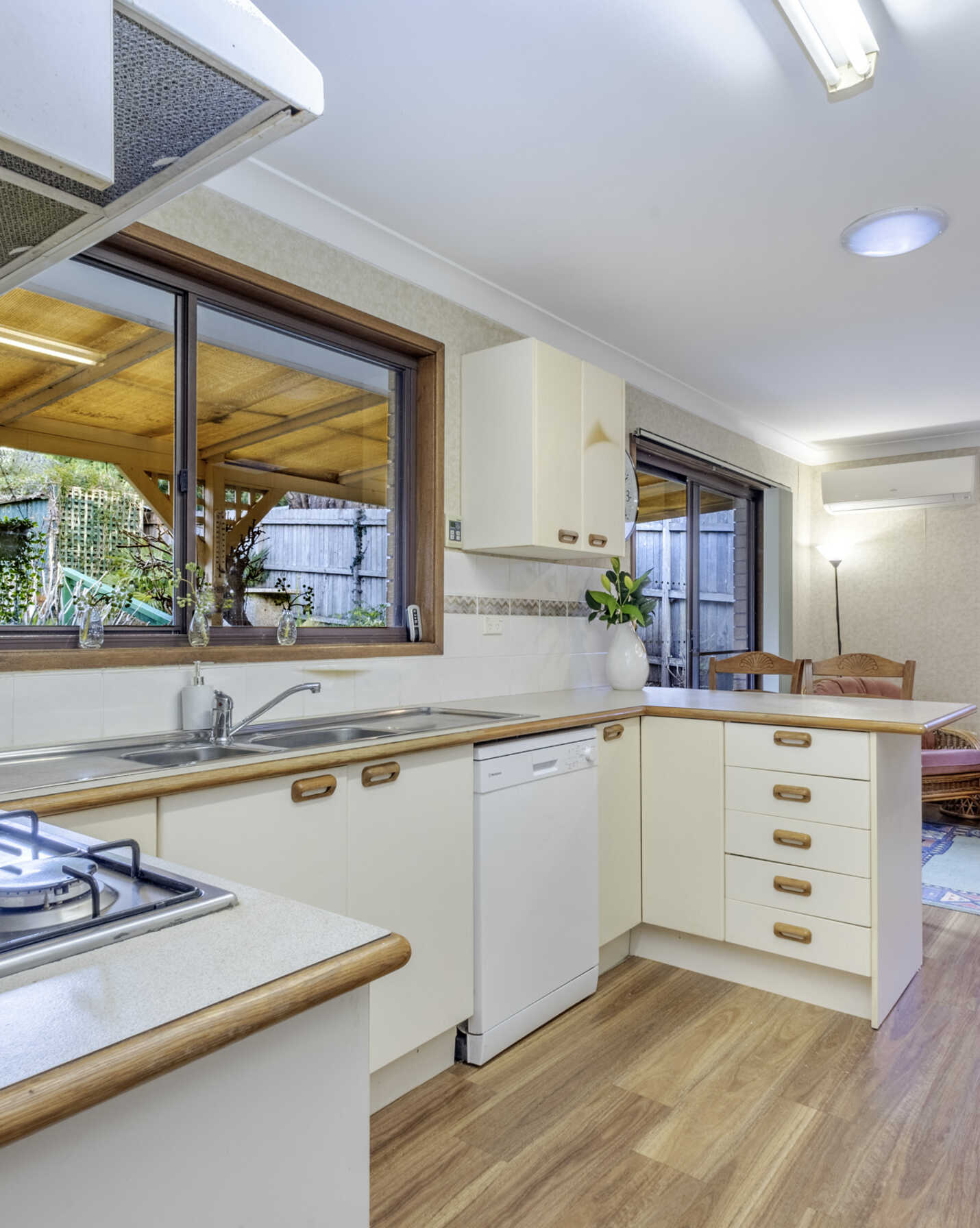 1 Arcadia Road Blackheath, Blackheath - Thumbnail 6
