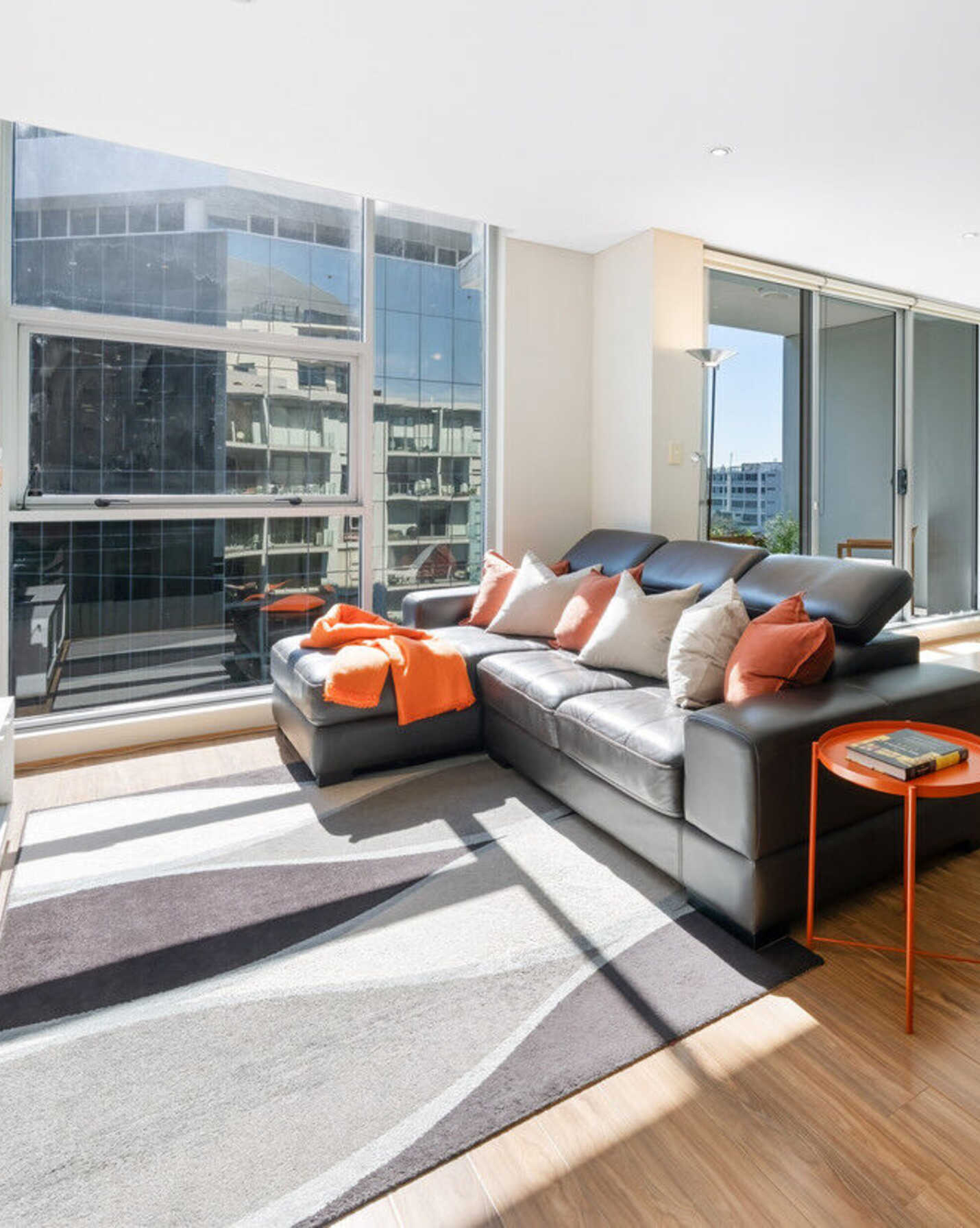 48/7-15 Newland Street Bondi Junction, Junction - Thumbnail 2