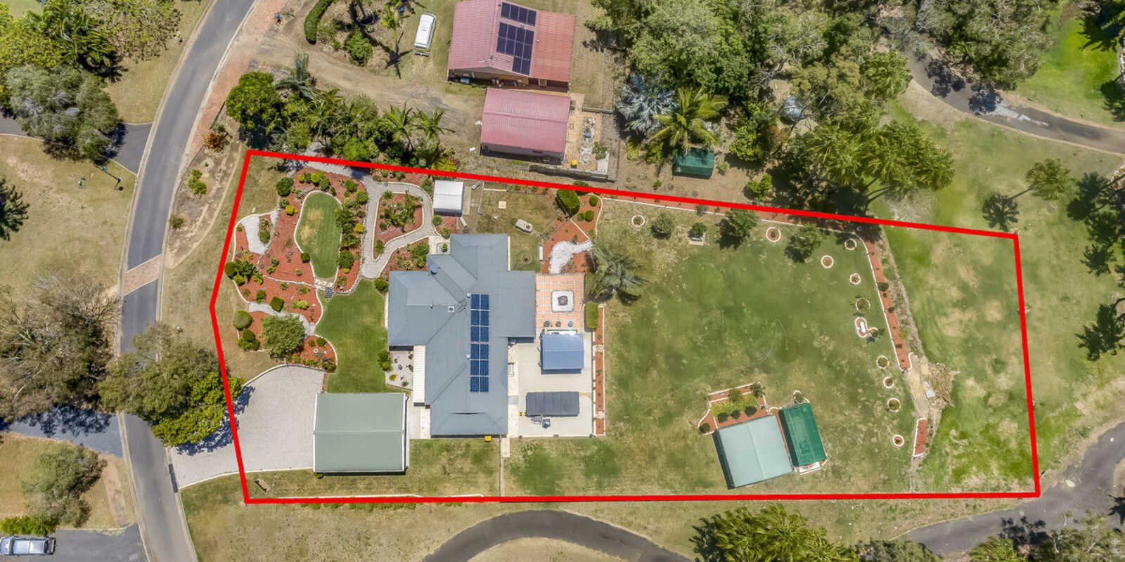 5 Woodlands Lane Moore Park Beach 5 Woodlands Lane Moore Park Beach