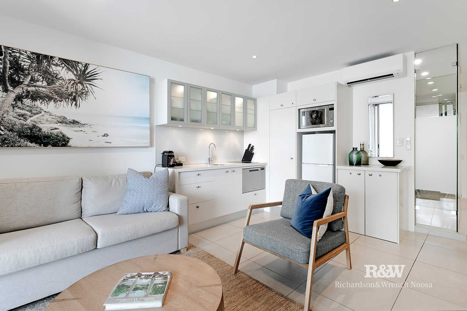 17/49 Hastings Street Noosa Heads 17/49 Hastings Street Noosa Heads