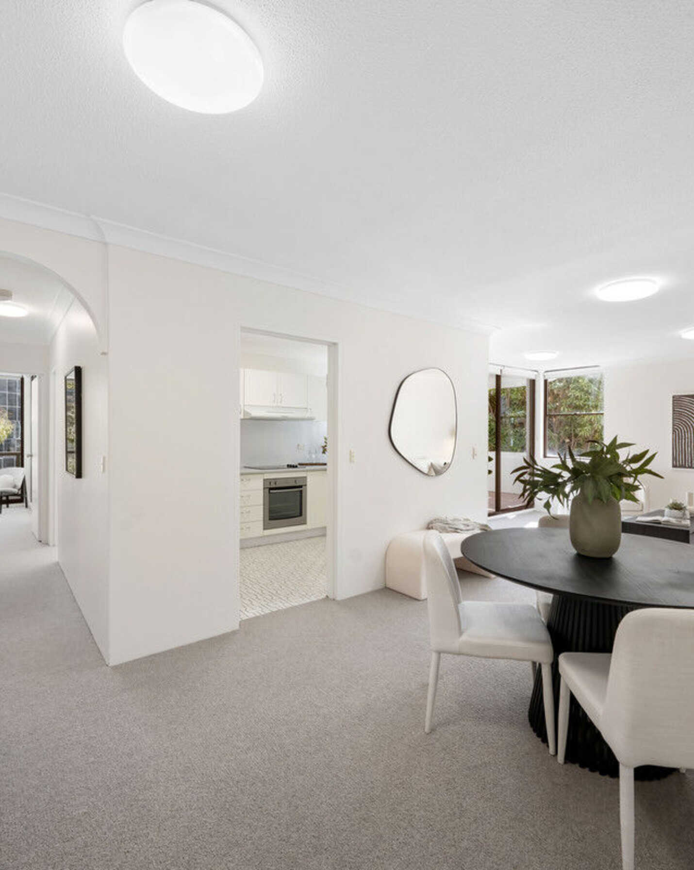 24/2-8 Llandaff Street Bondi Junction, Junction - Image 1