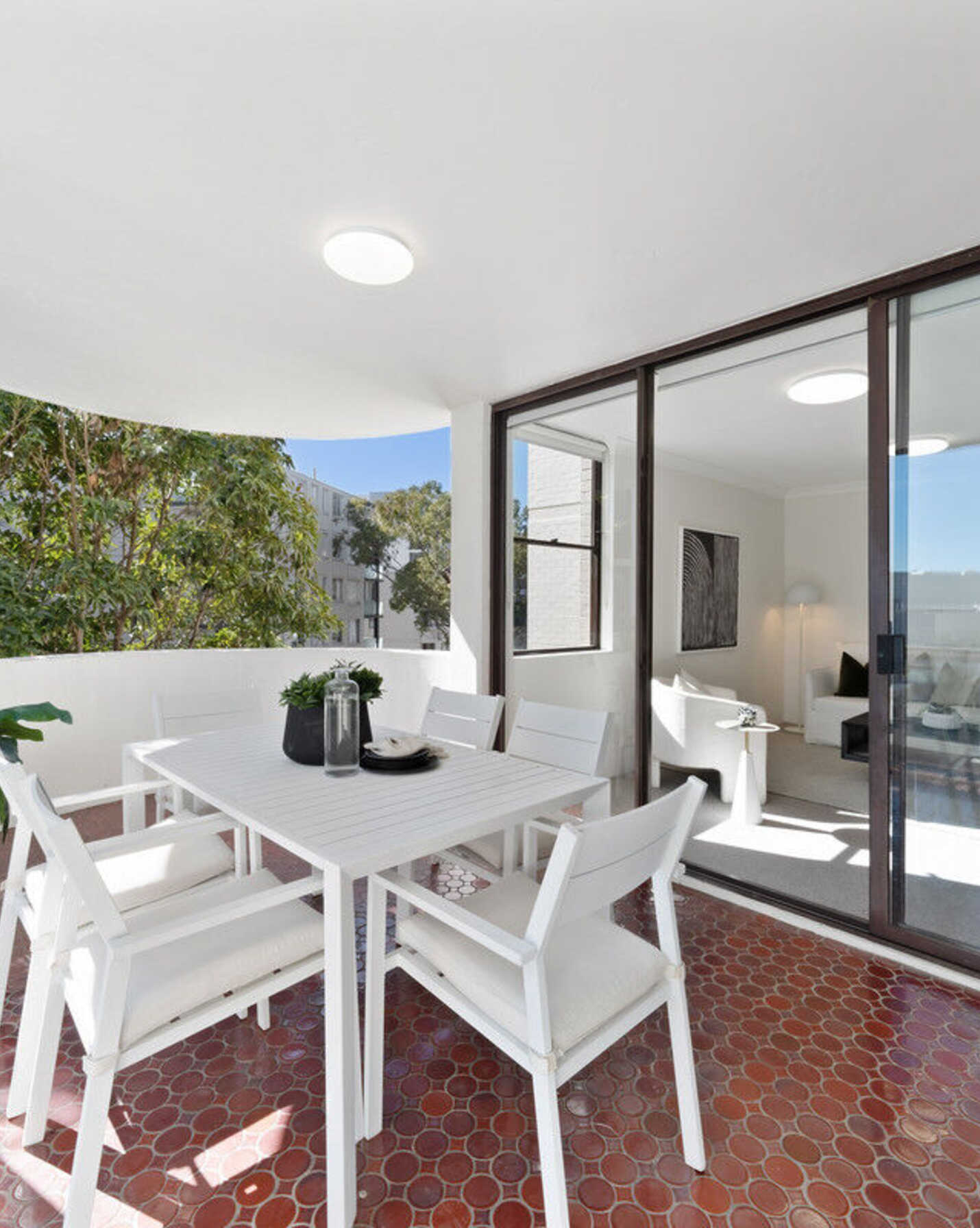 24/2-8 Llandaff Street Bondi Junction, Junction - Thumbnail 3