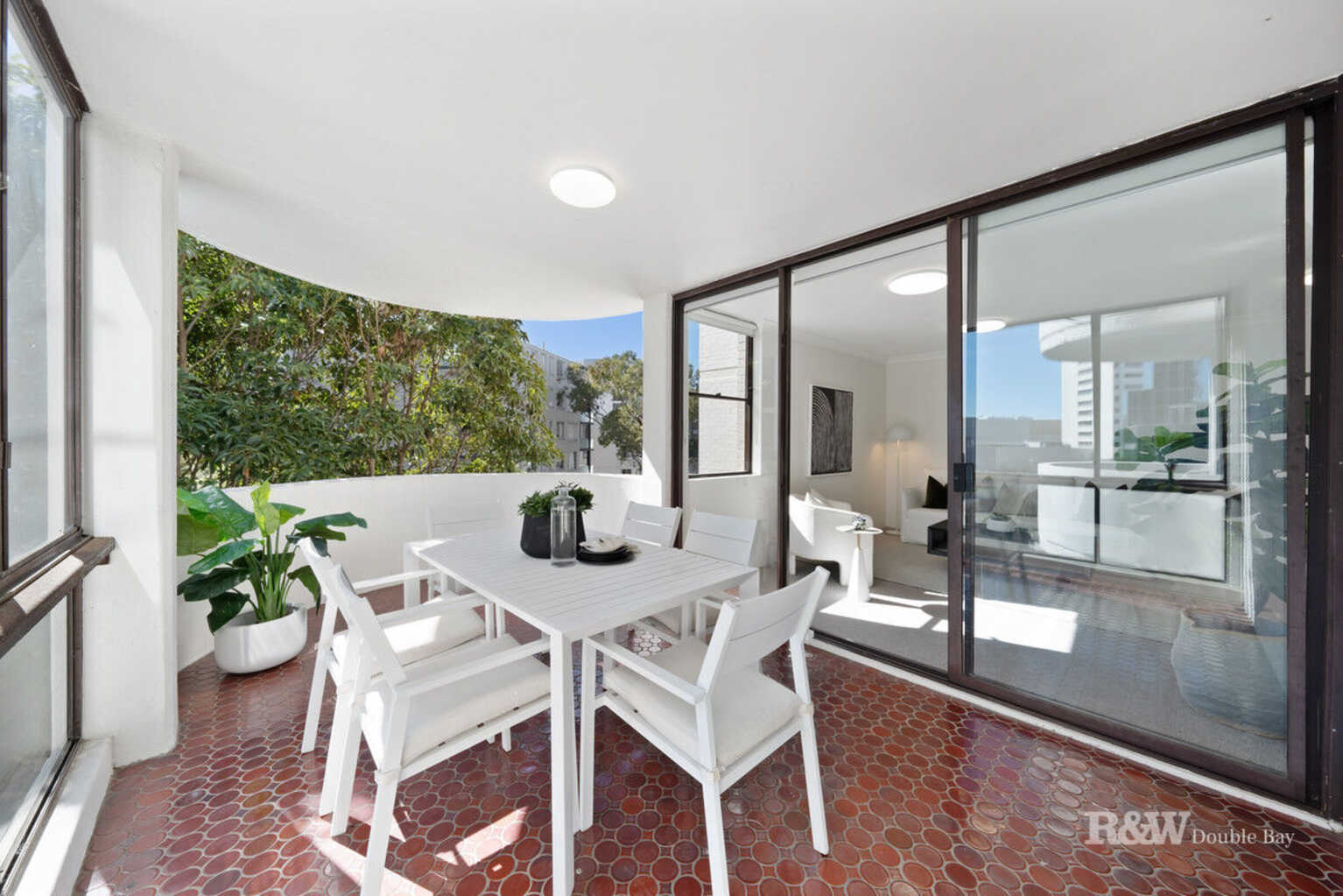 24/2-8 Llandaff Street Bondi Junction
