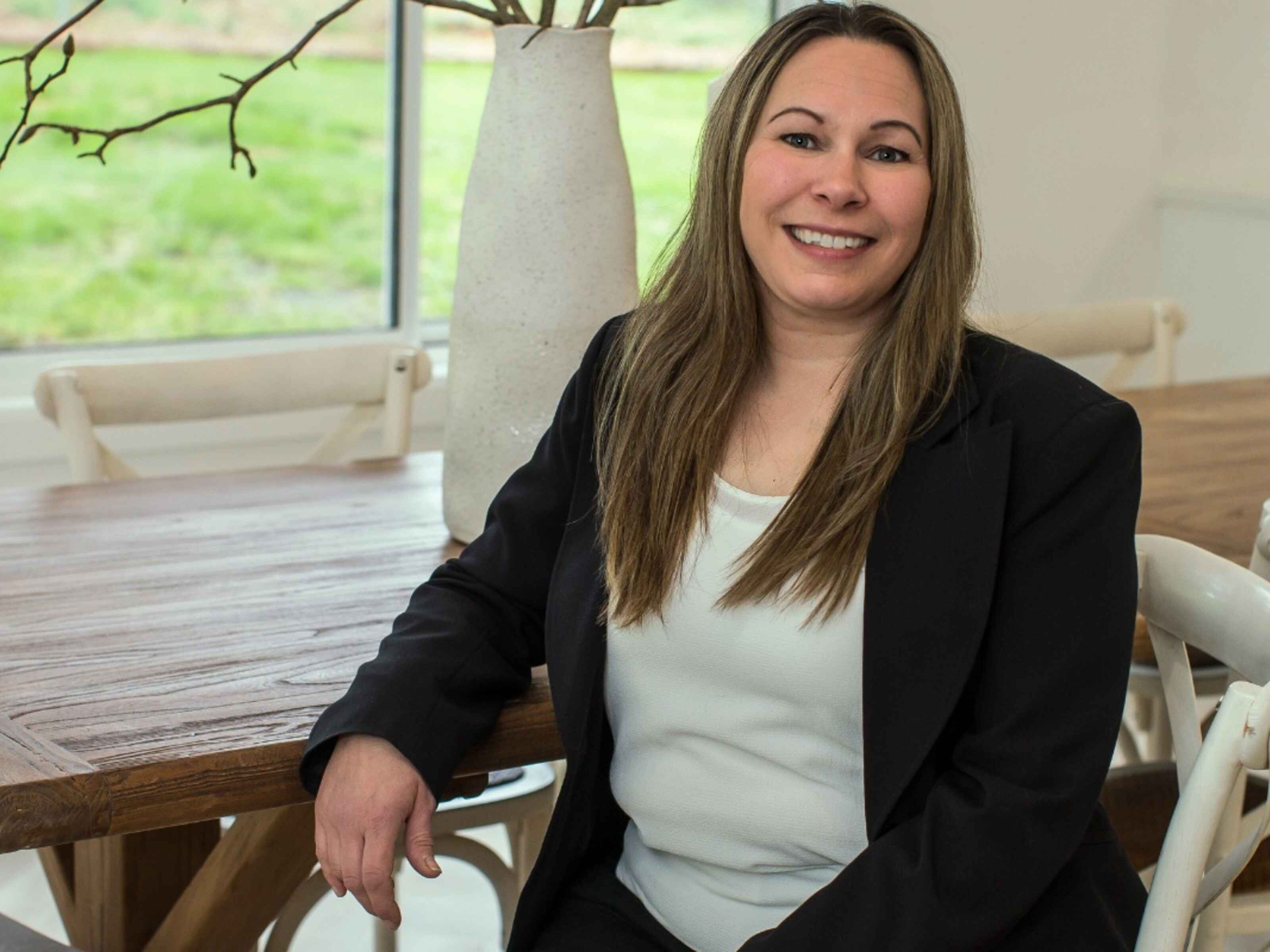 Yvonne Farcic Yvonne Farcic