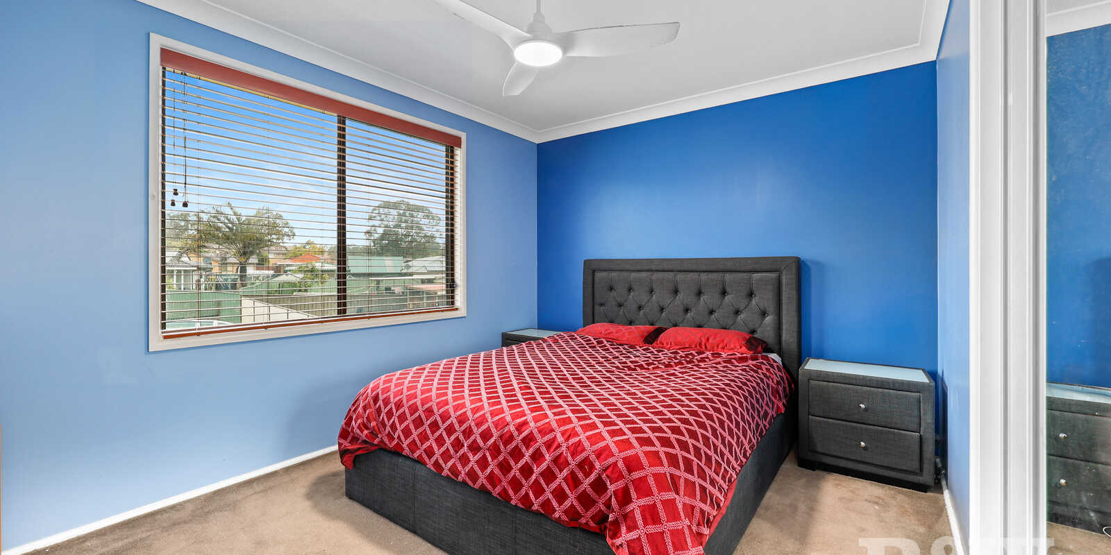 8 Larapinta Crescent St Helens Park 8 Larapinta Crescent St Helens Park