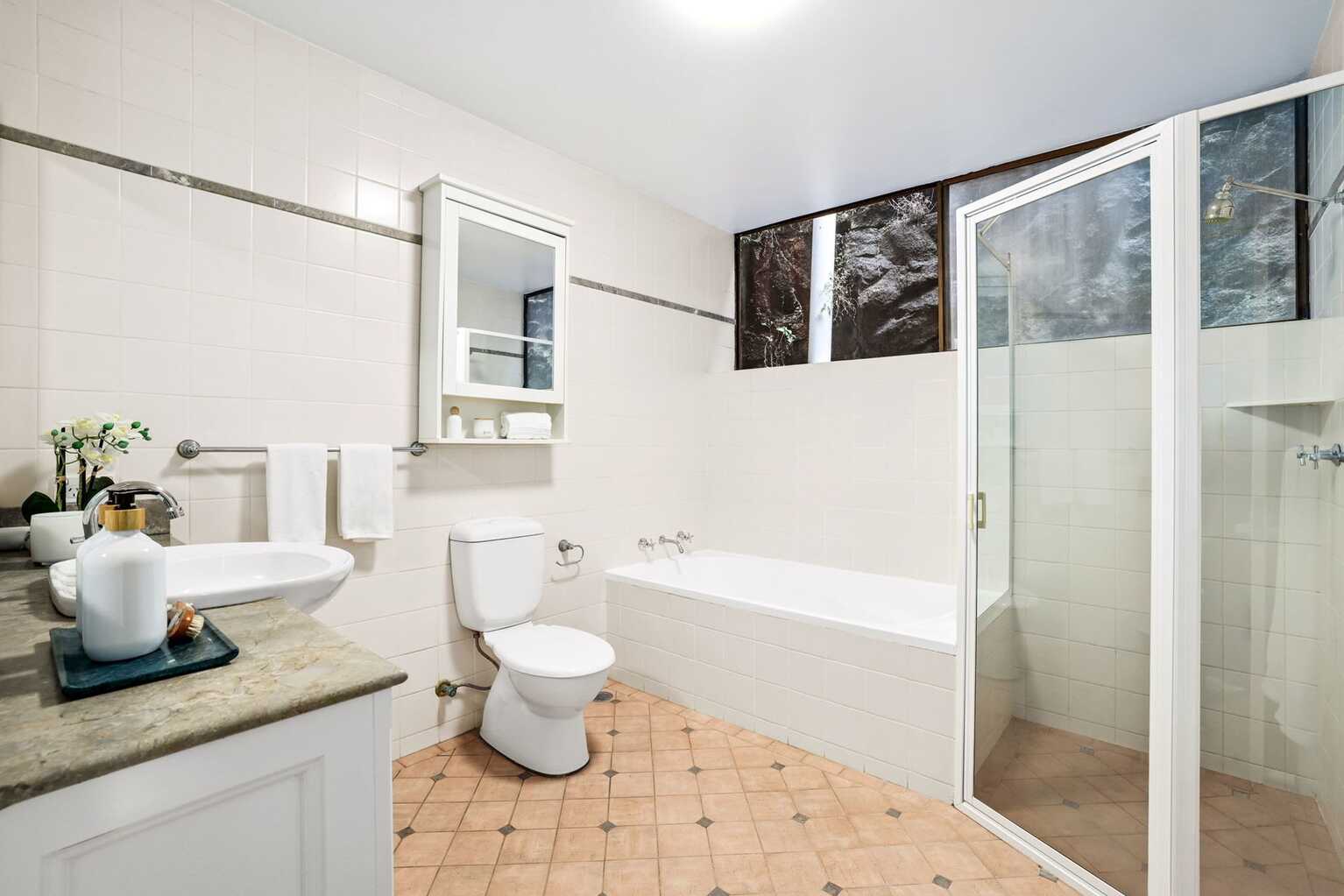 5/33 East Crescent Street McMahons Point