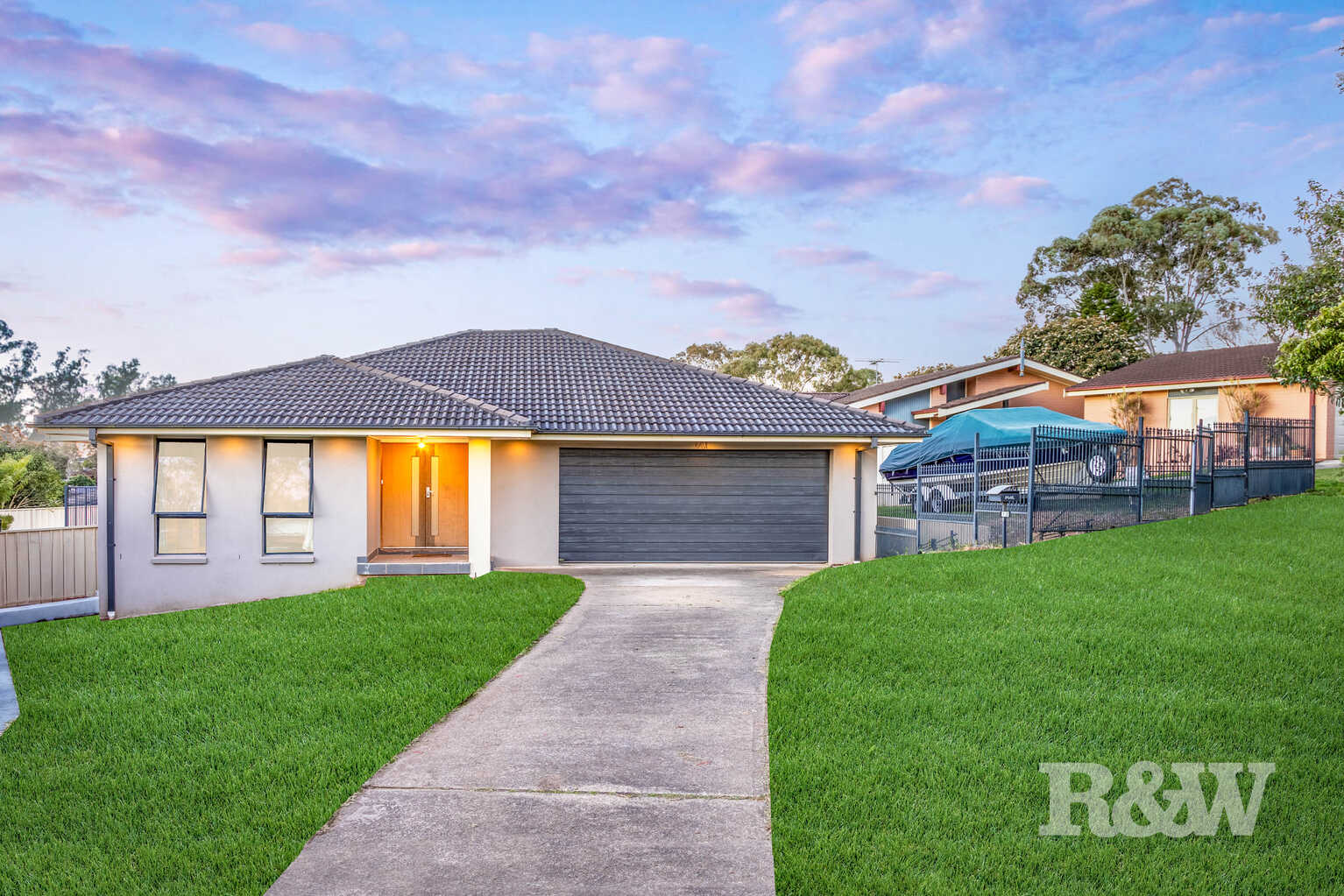 12 OMARU CRESCENT Bradbury 12 OMARU CRESCENT Bradbury