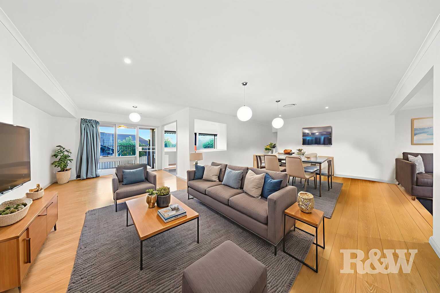 12 OMARU CRESCENT Bradbury 12 OMARU CRESCENT Bradbury
