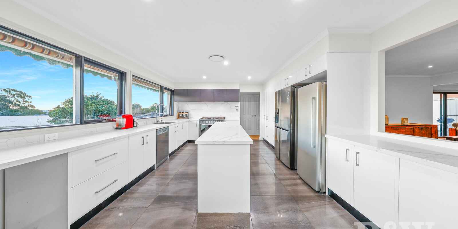 12 OMARU CRESCENT Bradbury 12 OMARU CRESCENT Bradbury