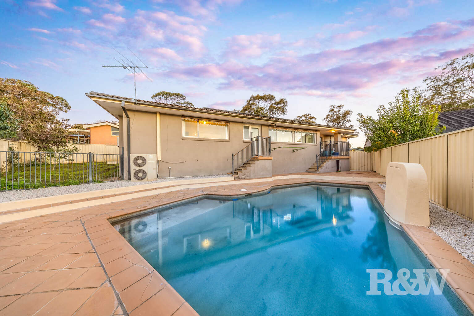 12 OMARU CRESCENT Bradbury 12 OMARU CRESCENT Bradbury