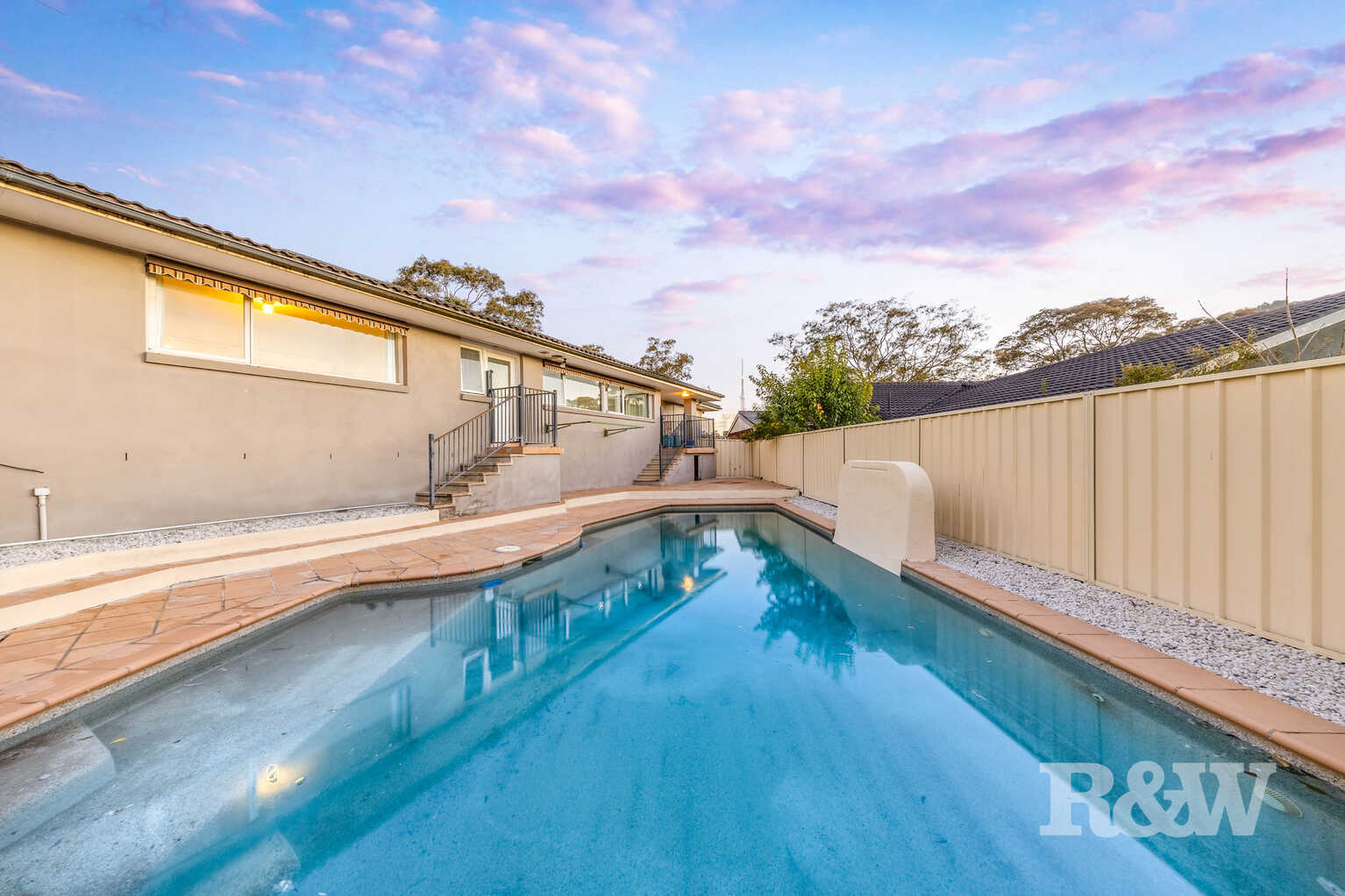 12 OMARU CRESCENT Bradbury 12 OMARU CRESCENT Bradbury