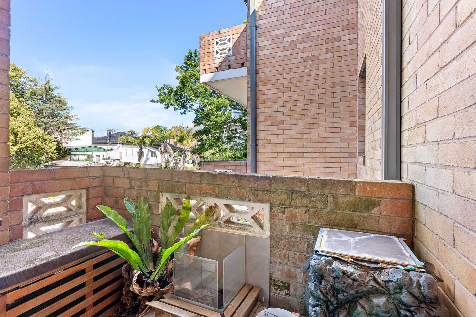 6/289 STANMORE ROAD Petersham