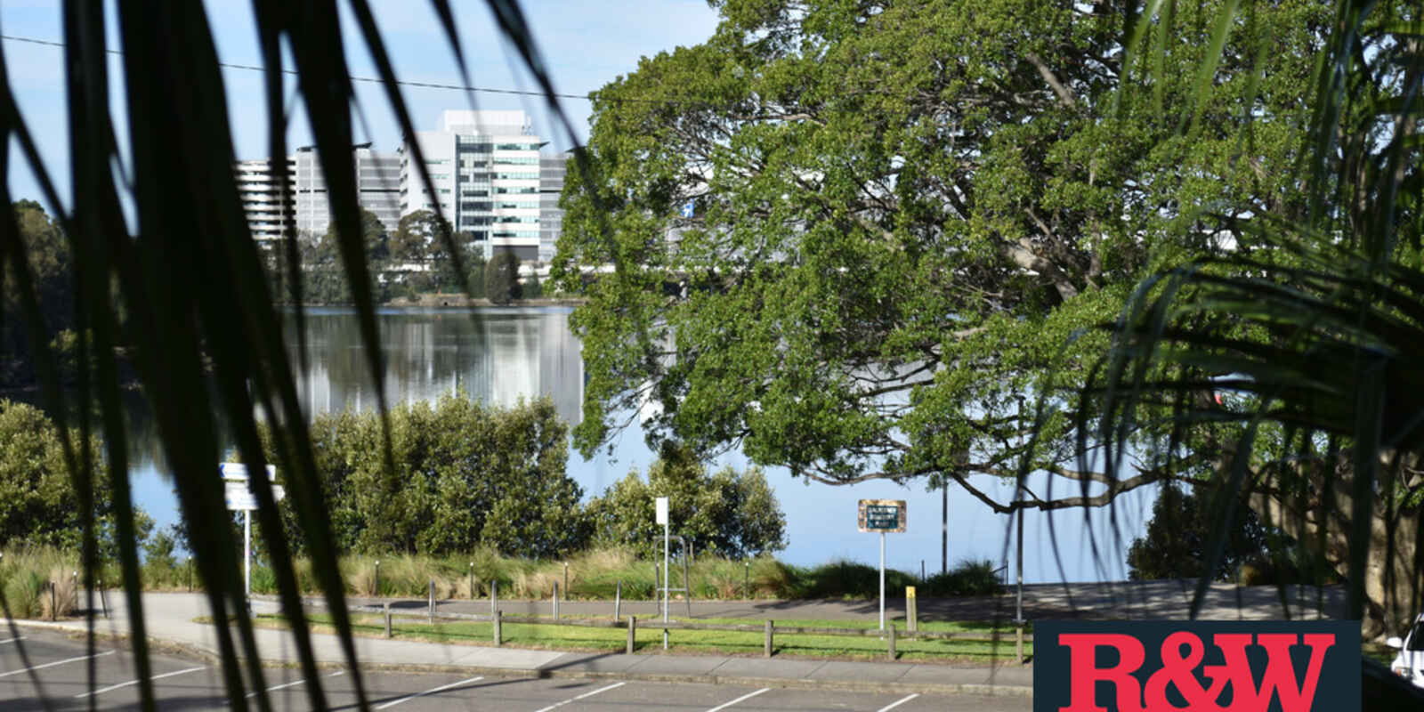 212/2 Brodie Spark Drive Wolli Creek