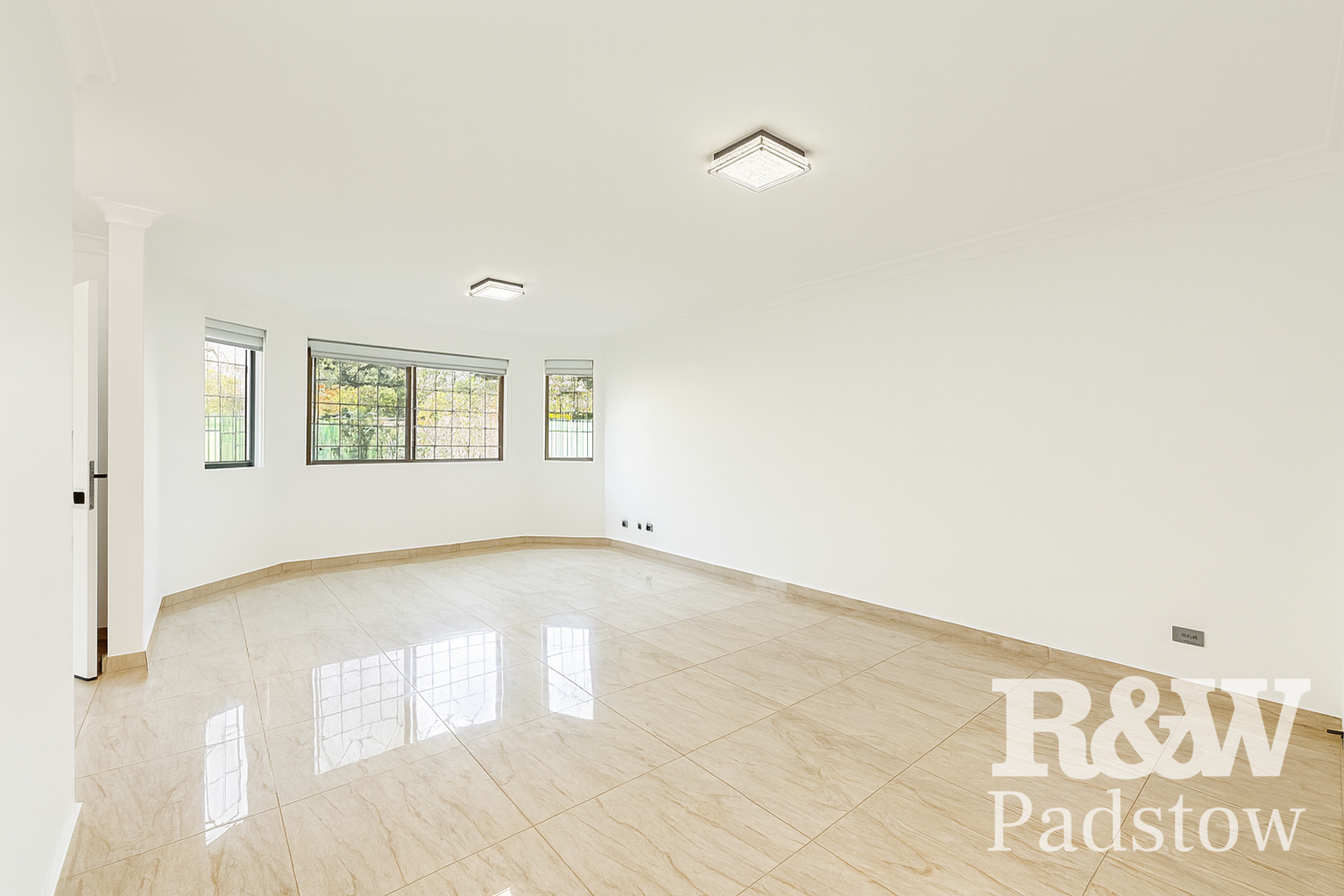 4/116 Highclere Avenue Punchbowl