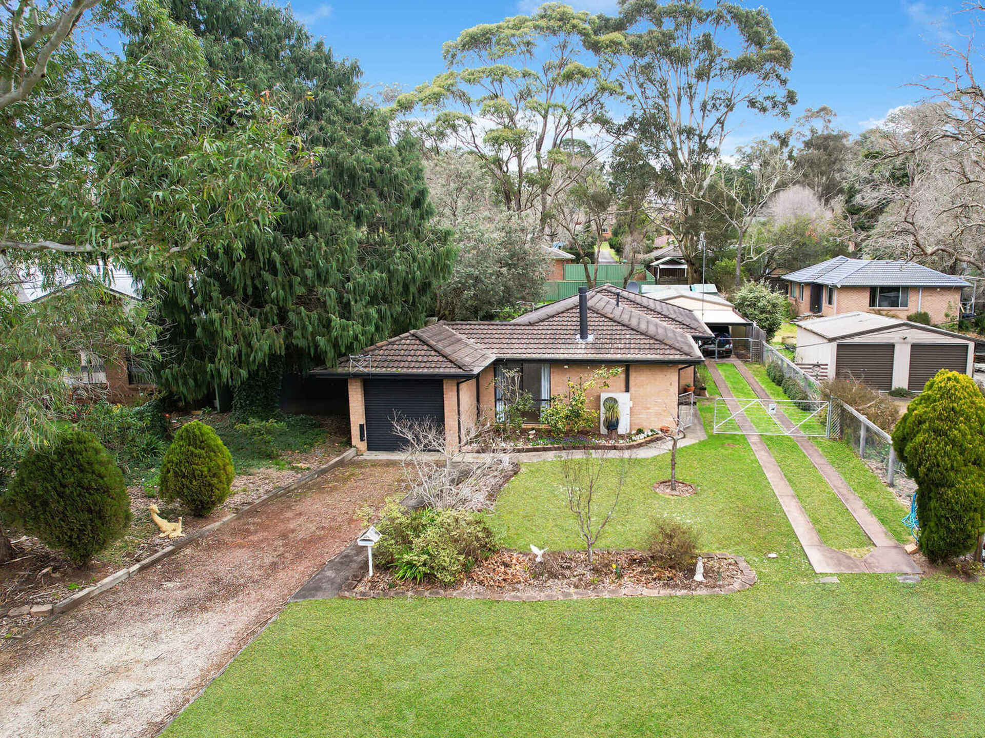 4 Bindar Crescent Bundanoon