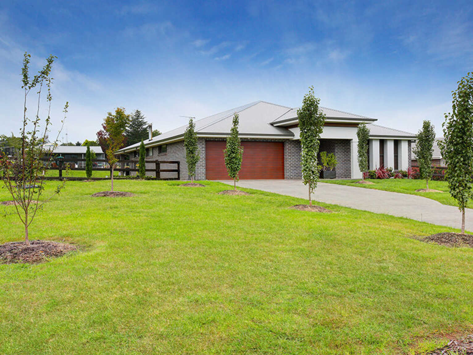 24 Windsor Crescent Moss Vale 24 Windsor Crescent Moss Vale