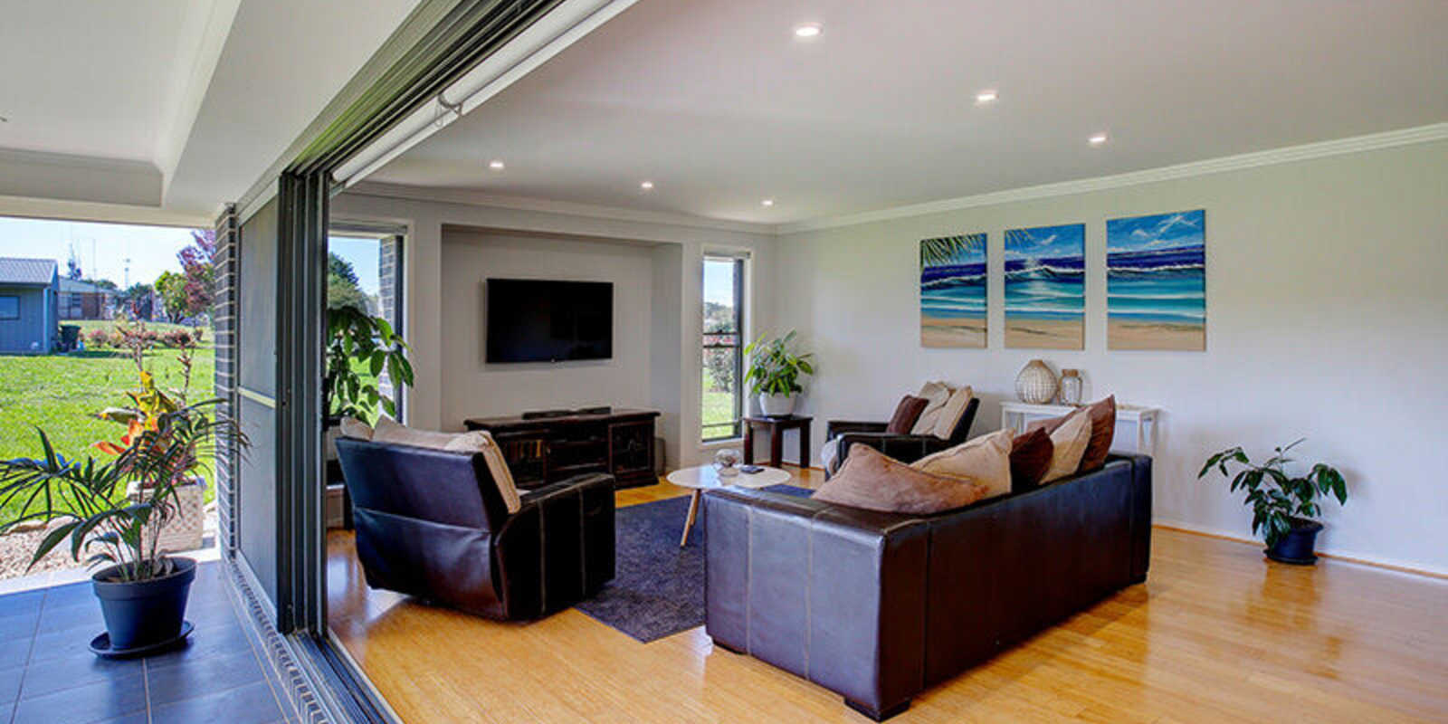 24 Windsor Crescent Moss Vale 24 Windsor Crescent Moss Vale