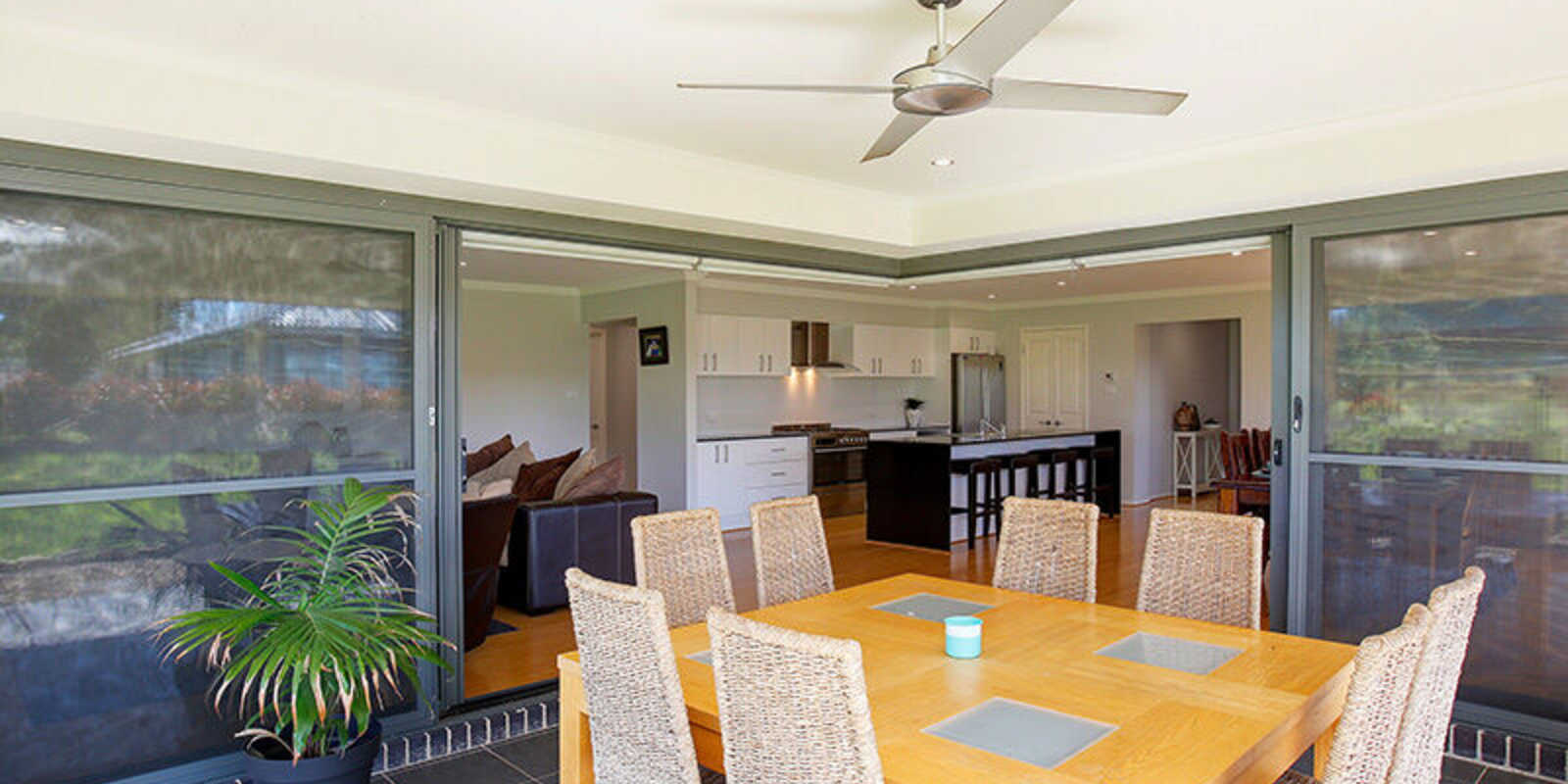 24 Windsor Crescent Moss Vale 24 Windsor Crescent Moss Vale