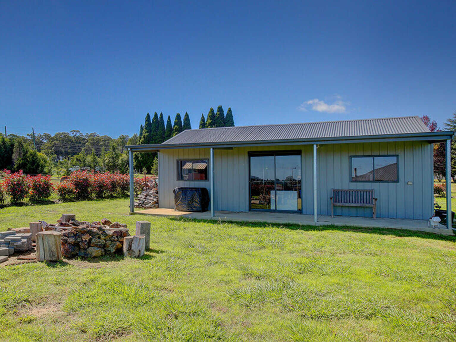 24 Windsor Crescent Moss Vale 24 Windsor Crescent Moss Vale