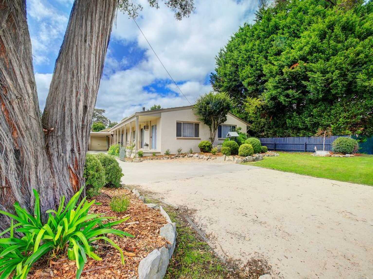 15 Howard Street New Berrima 15 Howard Street New Berrima