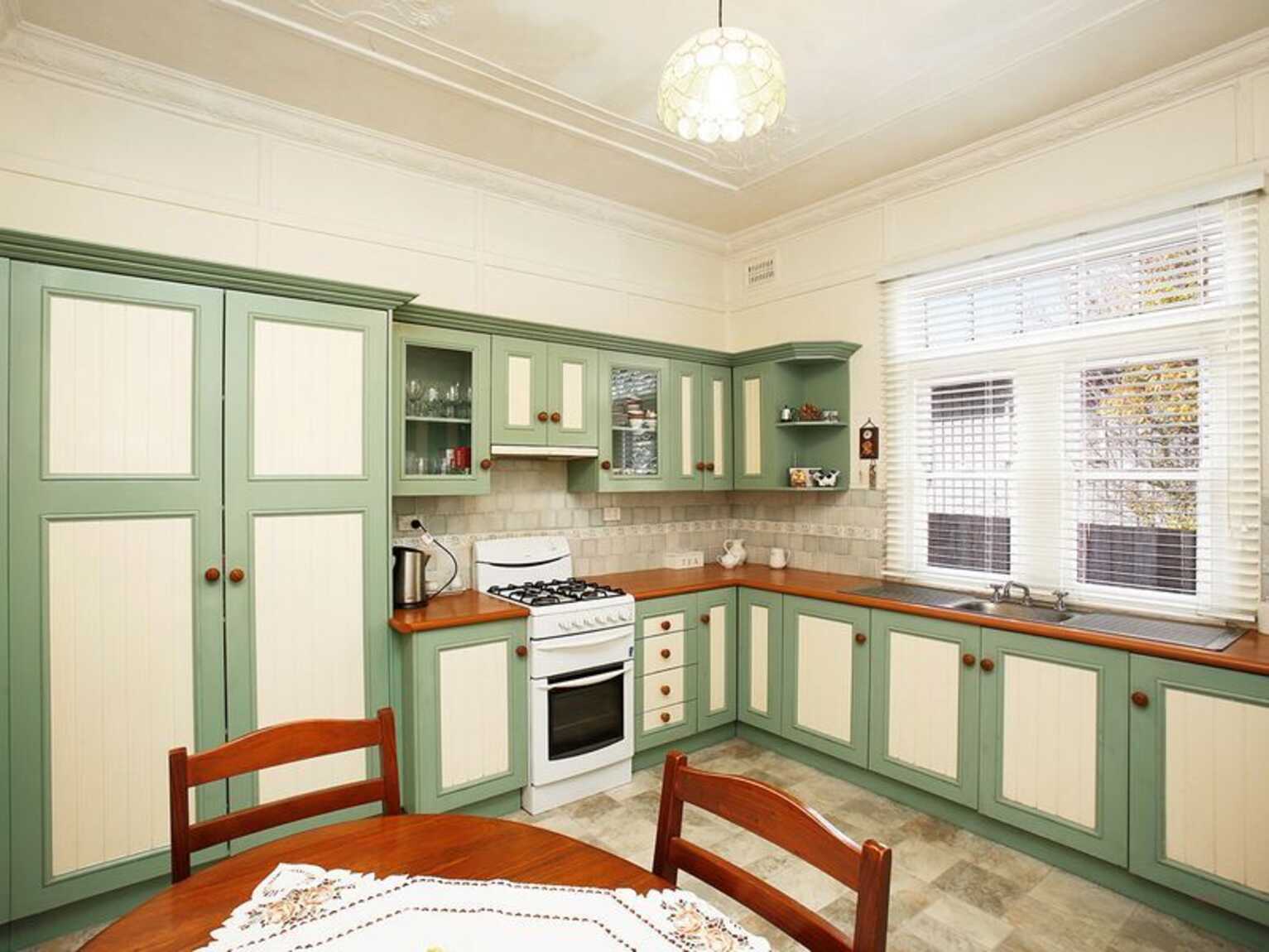 2 Suttor Road Moss Vale