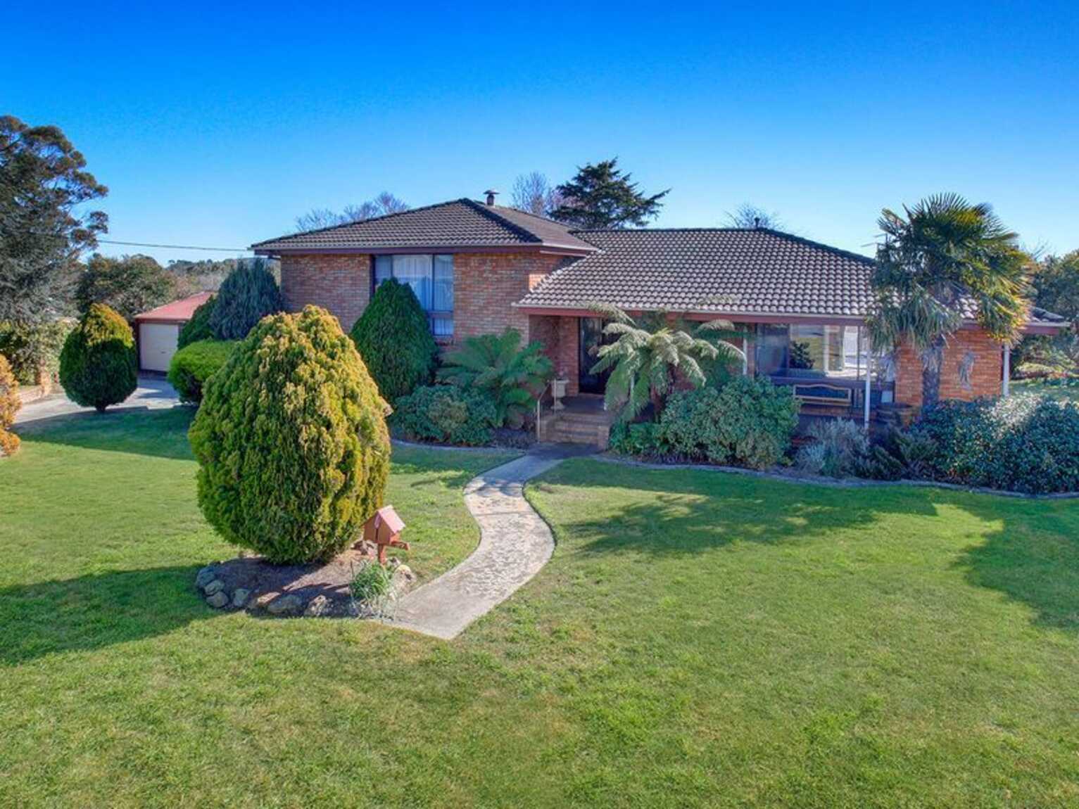 27 Broughton Street Moss Vale 27 Broughton Street Moss Vale