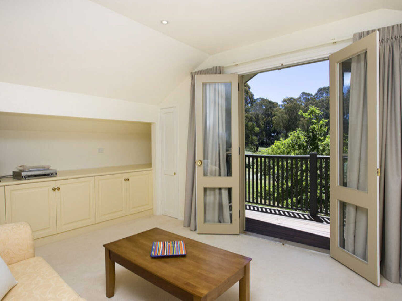 45 Wildes Meadow Road Wildes Meadow 45 Wildes Meadow Road Wildes Meadow
