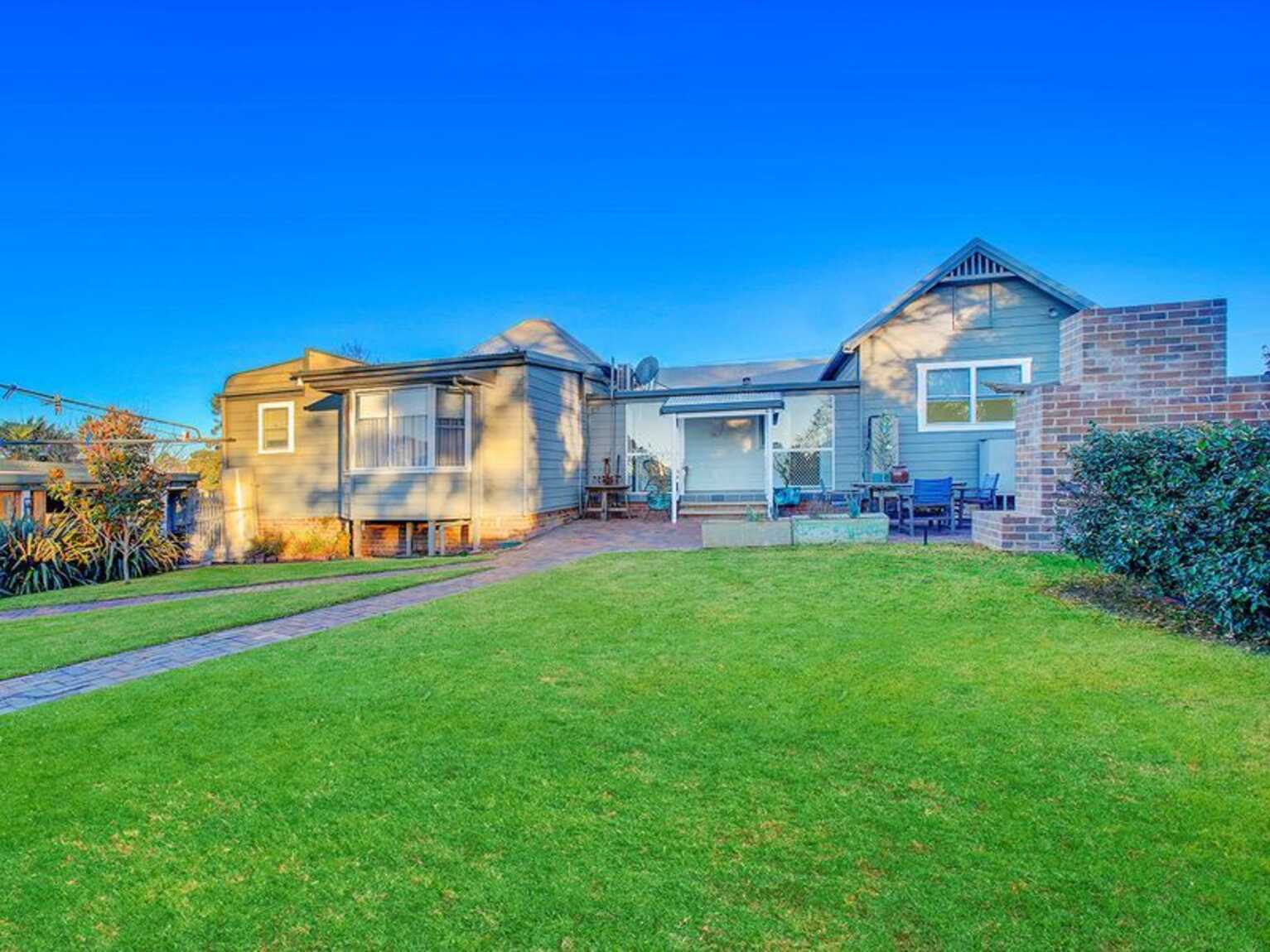 9 Broughton Street Moss Vale 9 Broughton Street Moss Vale