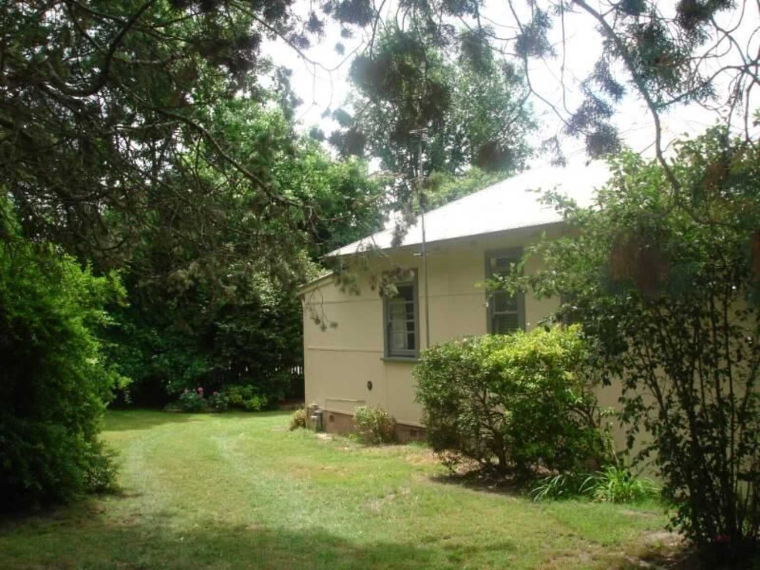 8-10 Watson Road Moss Vale 8-10 Watson Road Moss Vale