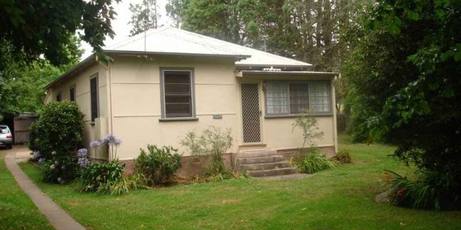 8-10 Watson Road Moss Vale 8-10 Watson Road Moss Vale