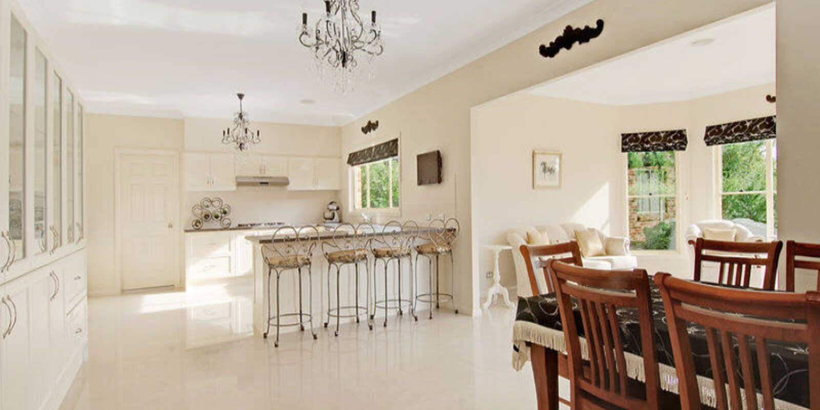 6 Kewarra Place Moss Vale 6 Kewarra Place Moss Vale