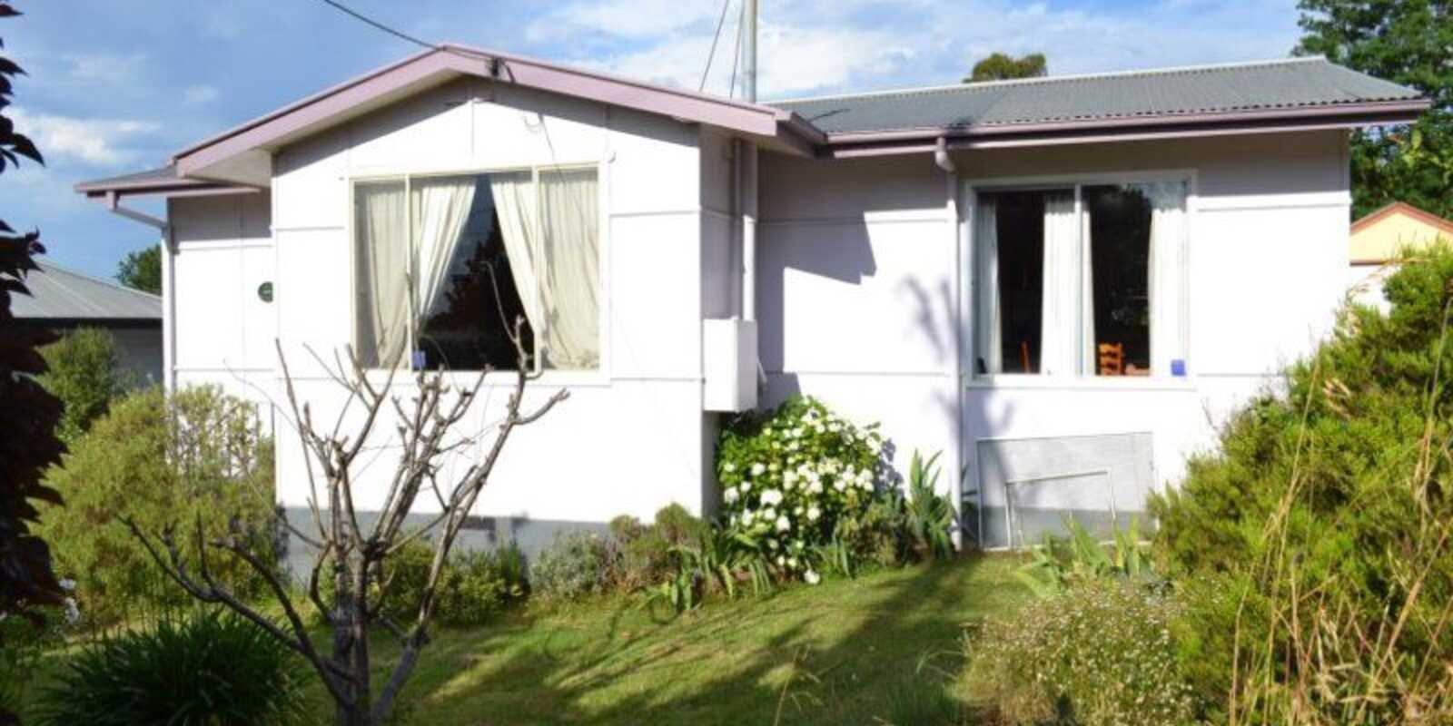 8 Yarrawa Road Moss Vale 8 Yarrawa Road Moss Vale