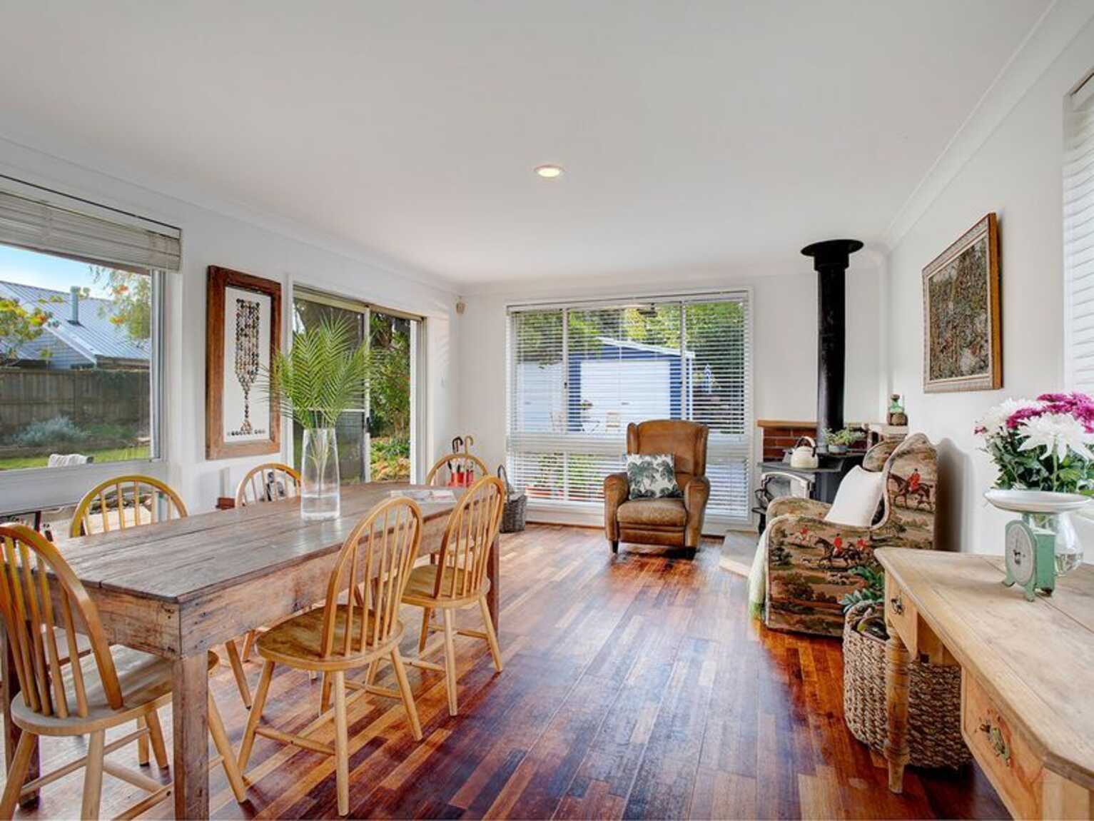 70 Kangaloon Road Bowral 70 Kangaloon Road Bowral
