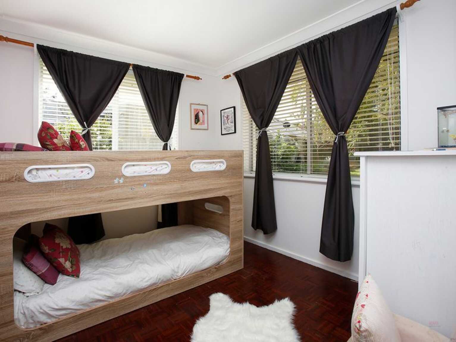 70 Kangaloon Road Bowral 70 Kangaloon Road Bowral