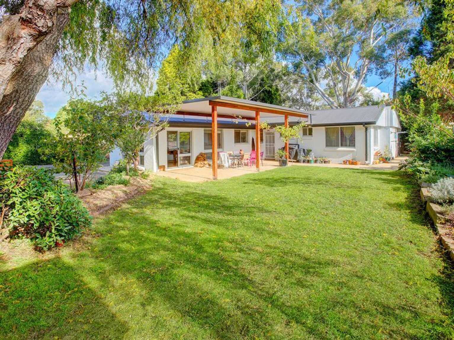 70 Kangaloon Road Bowral 70 Kangaloon Road Bowral
