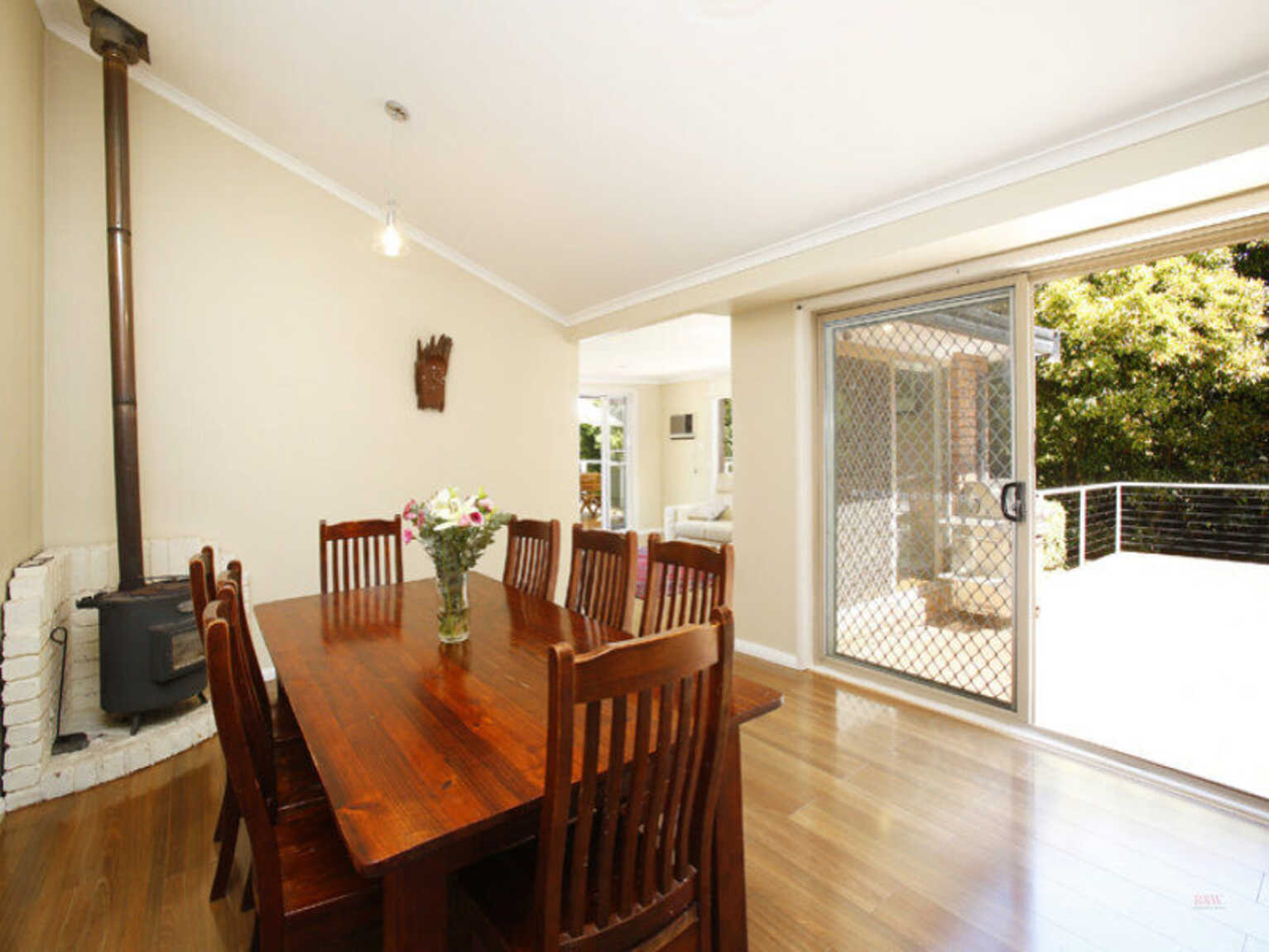 27 Sunninghill Avenue Burradoo 27 Sunninghill Avenue Burradoo