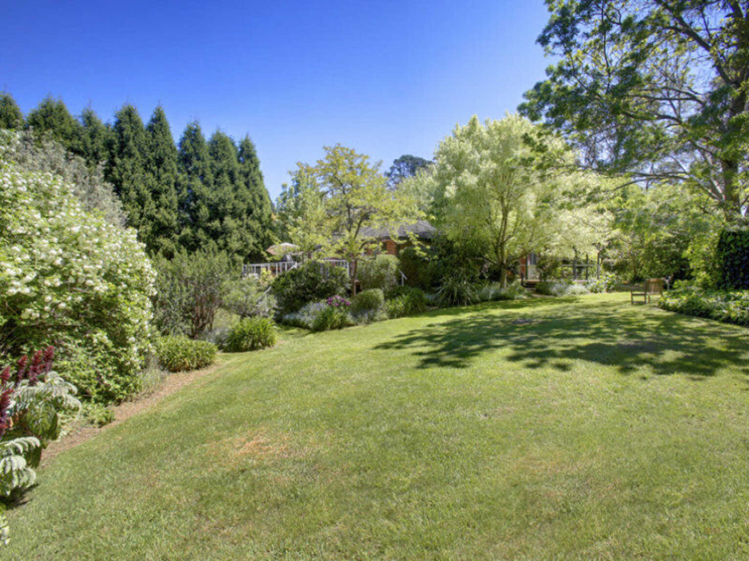 27 Sunninghill Avenue Burradoo 27 Sunninghill Avenue Burradoo