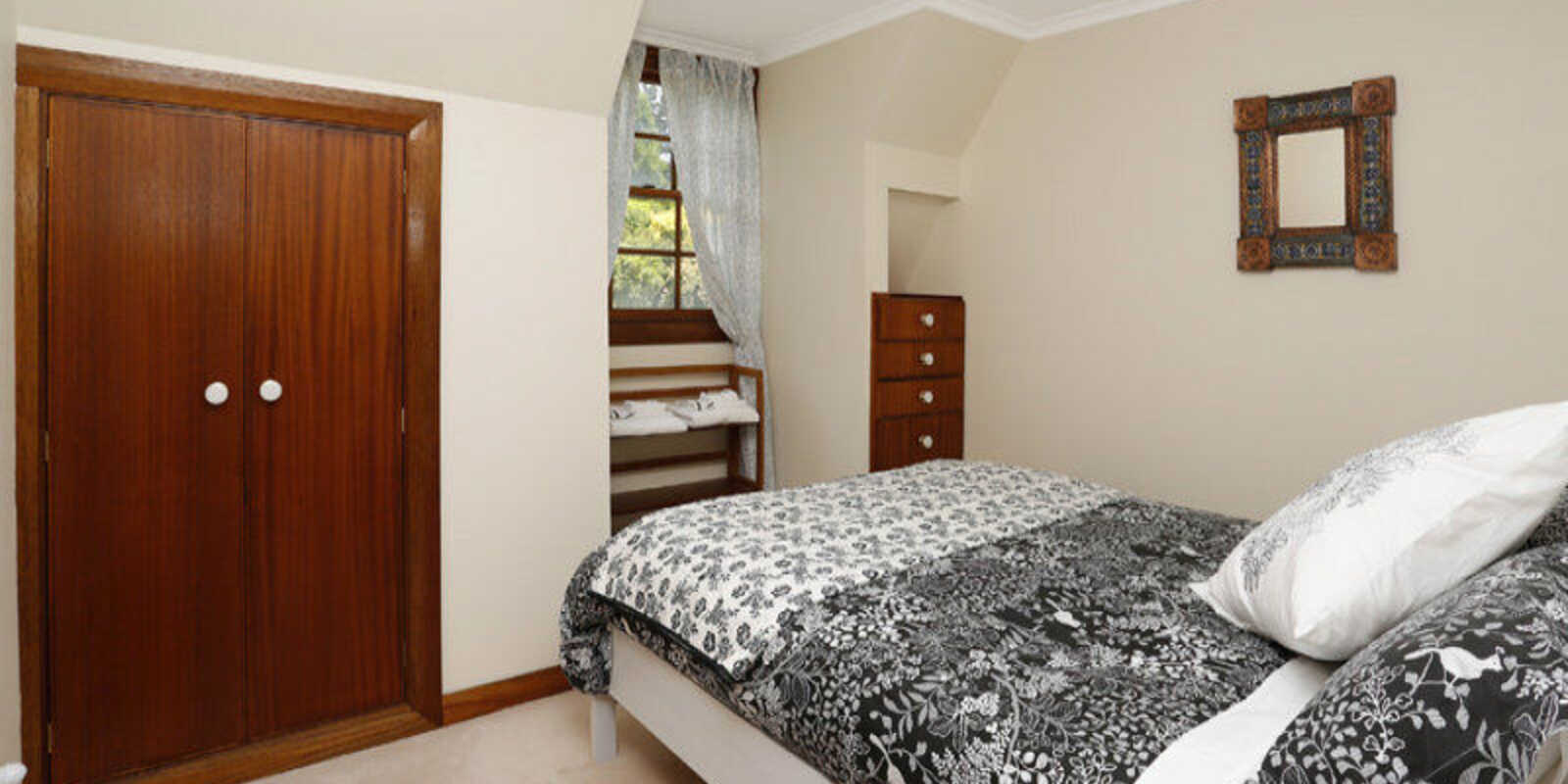 377 Ellsmore Road Exeter 377 Ellsmore Road Exeter