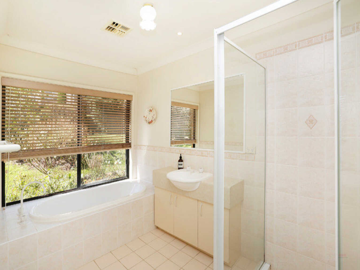 19C Dengate Crescent Moss Vale