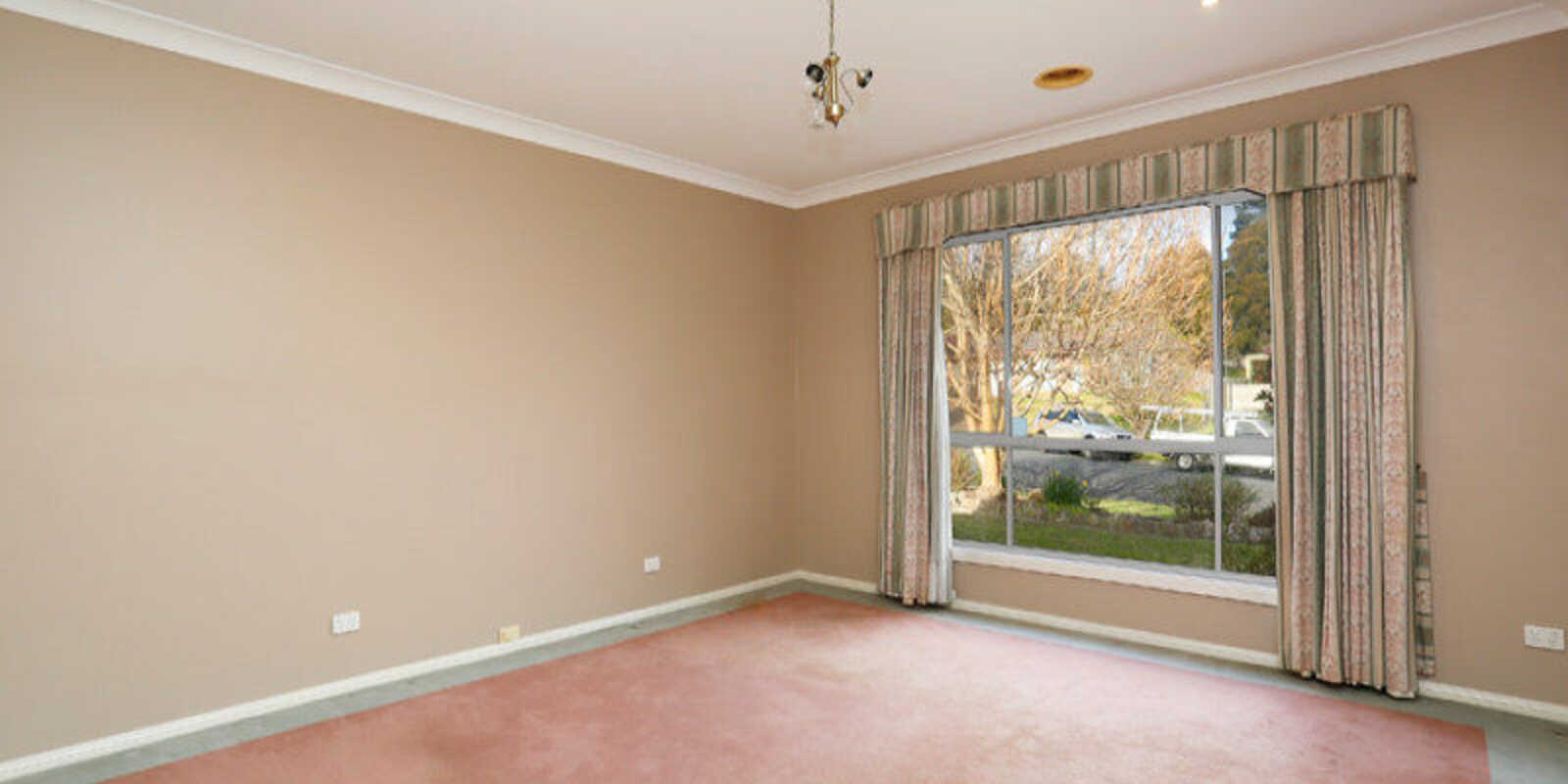32 Simon Place Moss Vale