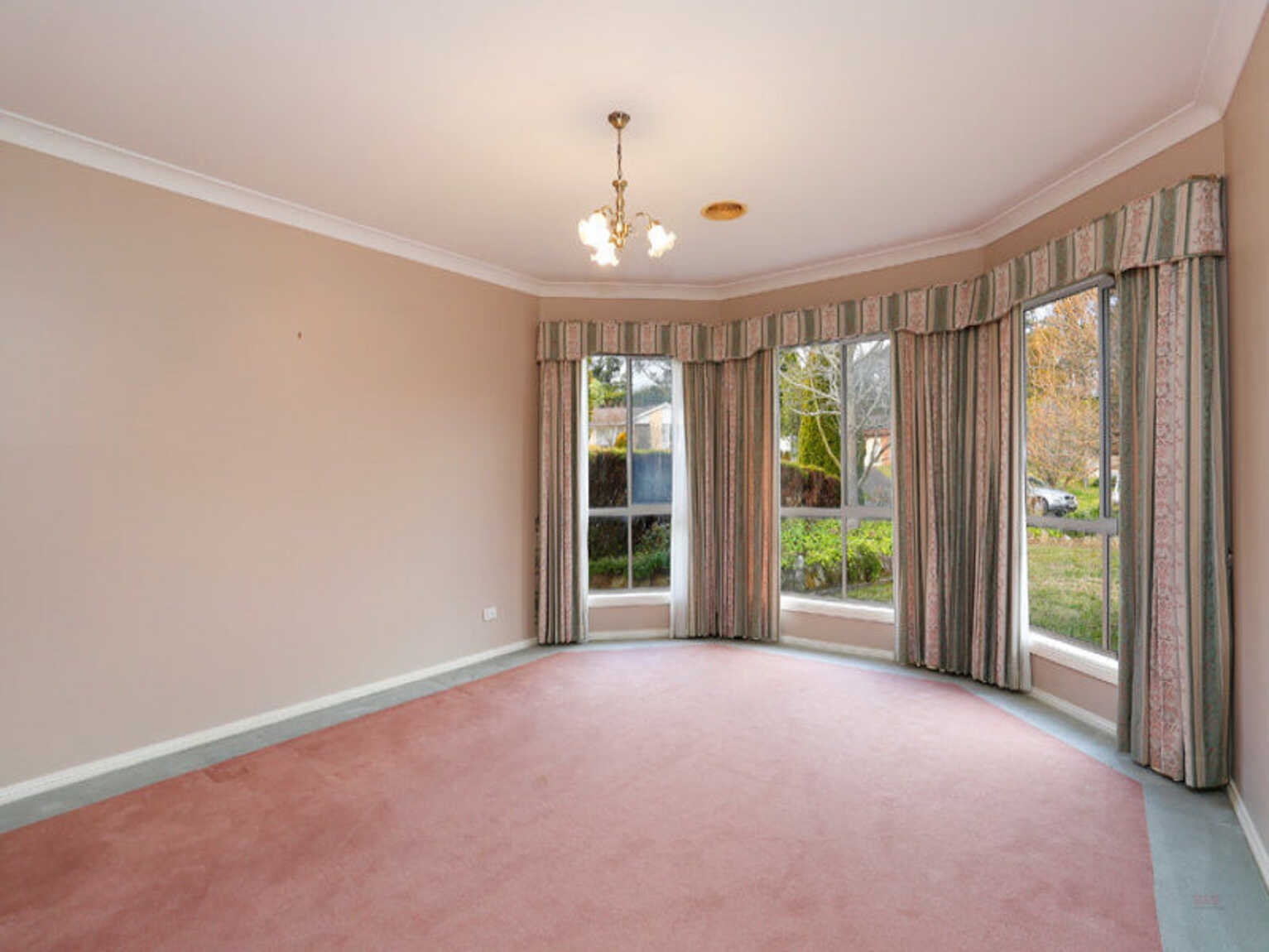32 Simon Place Moss Vale