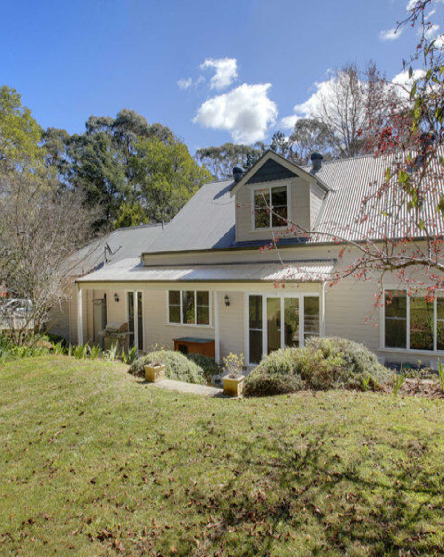 95 Railway Parade Bundanoon, Bundanoon - Thumbnail 4