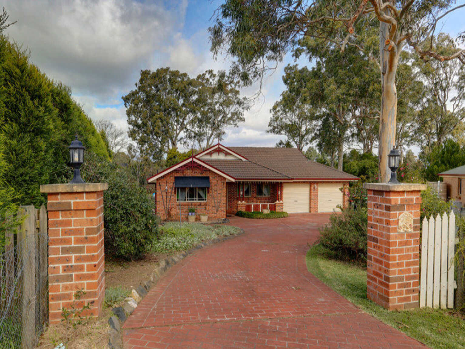 7 Macquarie Gr Bowral 7 Macquarie Gr Bowral