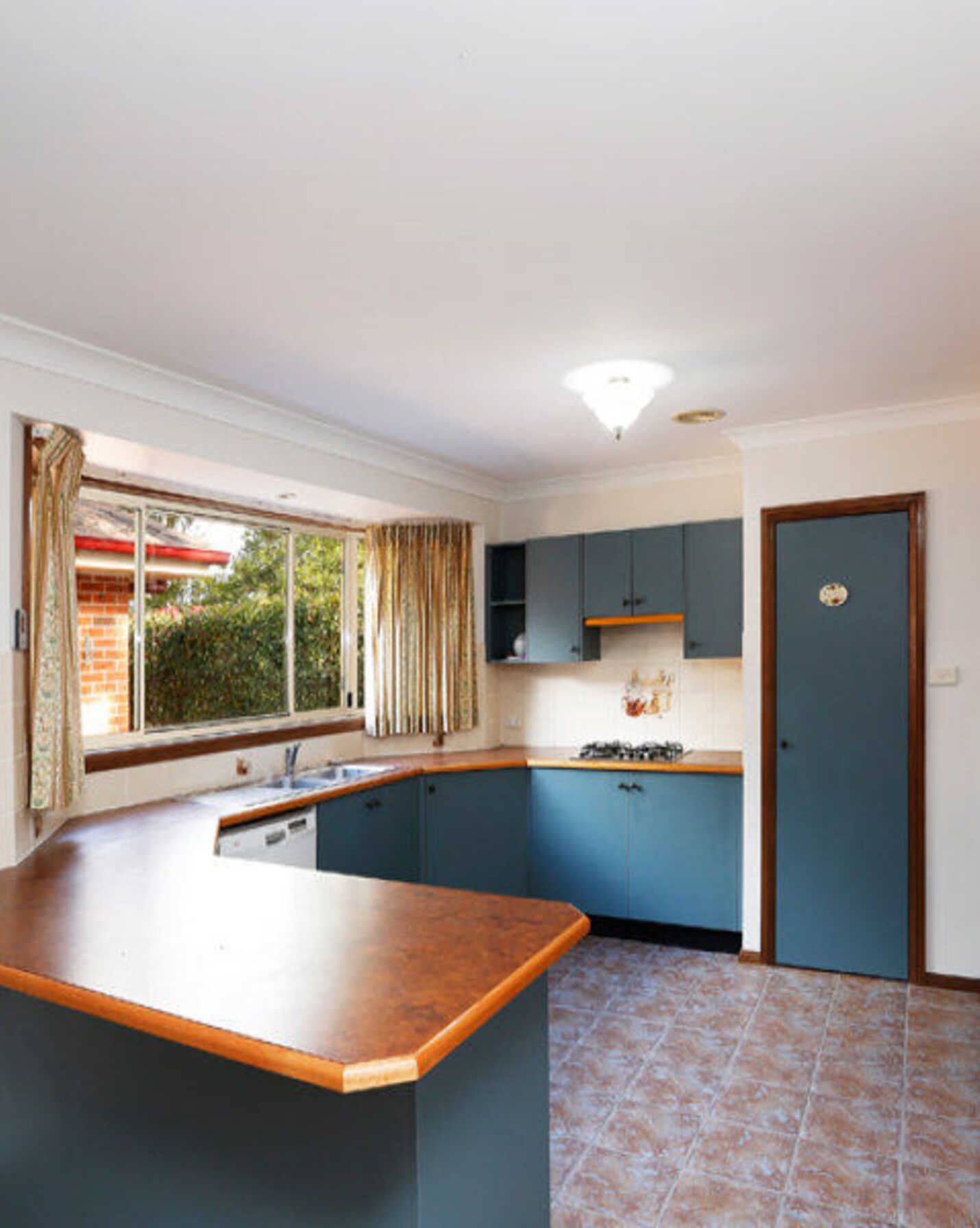7 Macquarie Gr Bowral, Bowral - Thumbnail 4