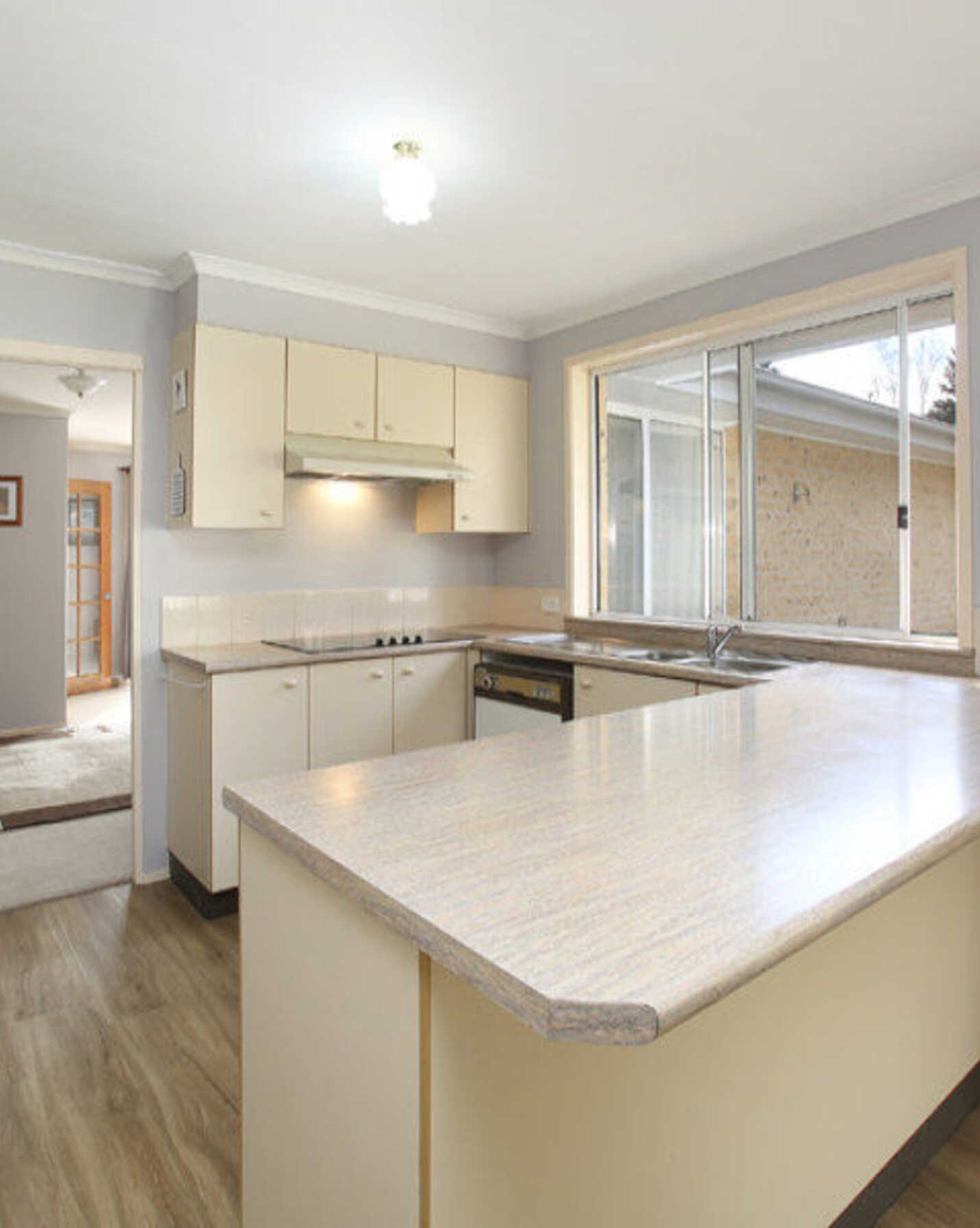 38 Simon Place Moss Vale, Moss Vale - Thumbnail 4