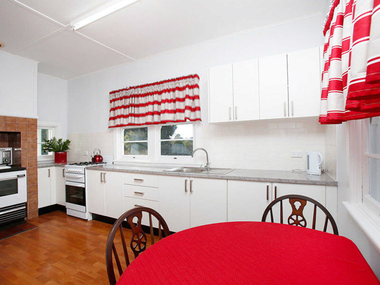 1 Broughton Street Moss Vale 1 Broughton Street Moss Vale